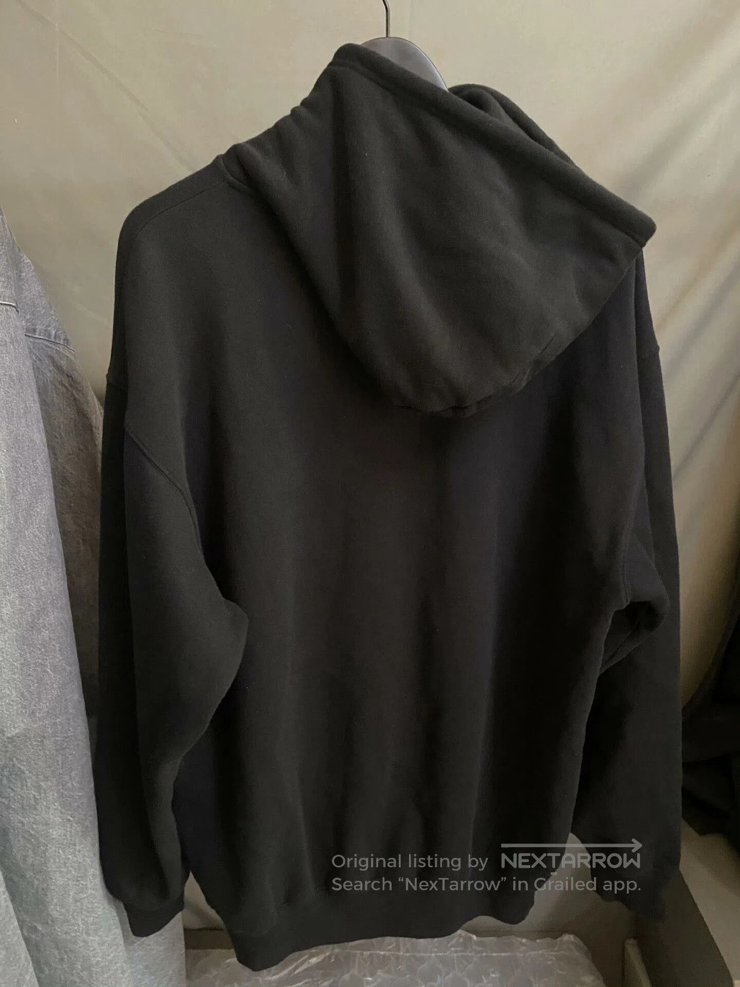 Balenciaga balenciaga embroidered football sweatshirt in black. Size US XS / EU 42 / 0 - 2 Thumbnail