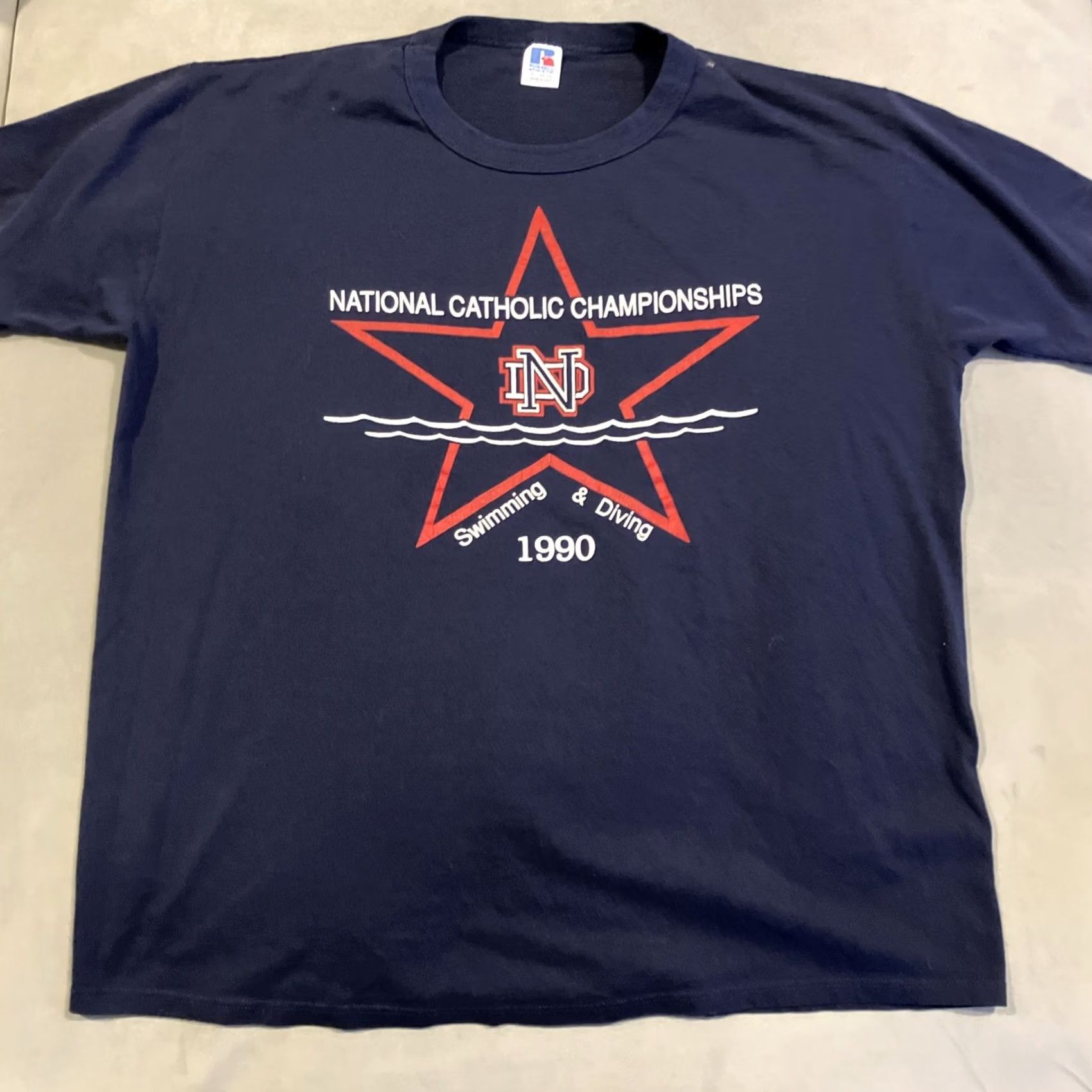 Russell Athletic VINTAGE National Catholic Swimming & Diving Championships T Shirt XL Russell Athletic Men Blue 1990s Short Sleeve Crew Neck Cotton Shirts Size US XL / EU 56 / 4 - 2 Thumbnail