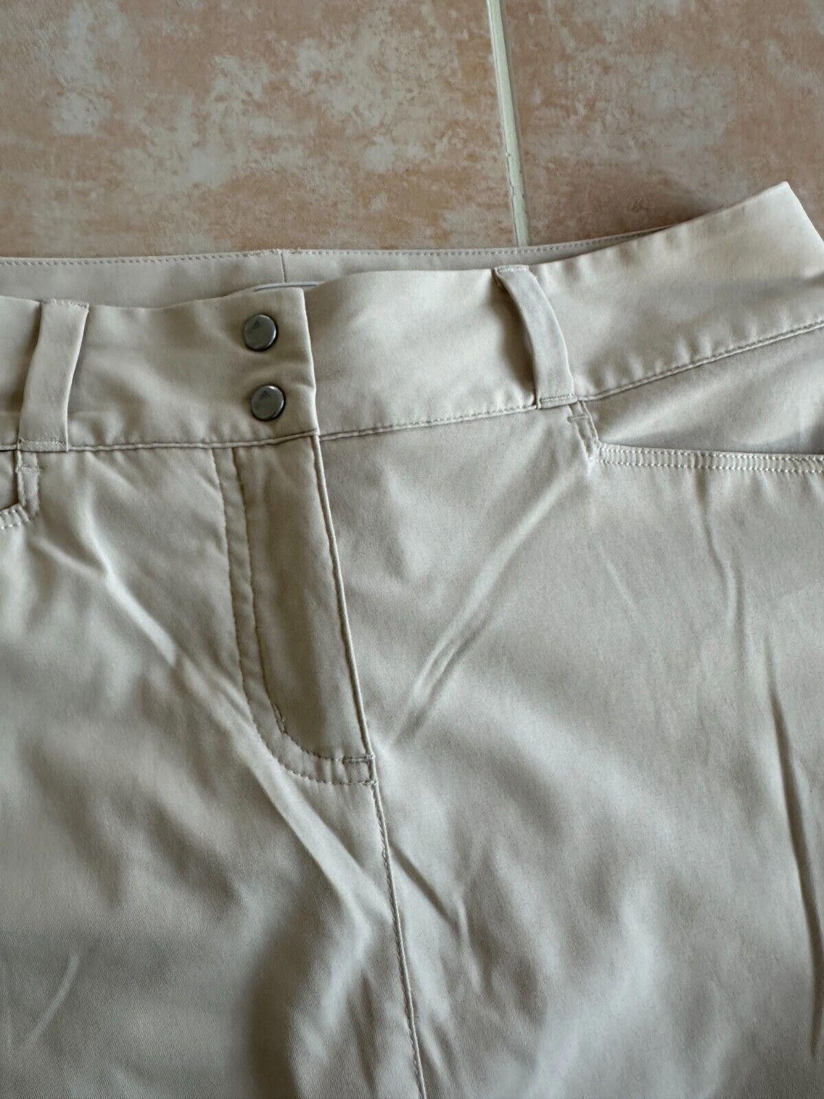 Adidas Adidas 3 stripes Beige Khaki Tennis Skort-Pockets SZ 6 Size 28" / US 6 / IT 42 - 8 Thumbnail