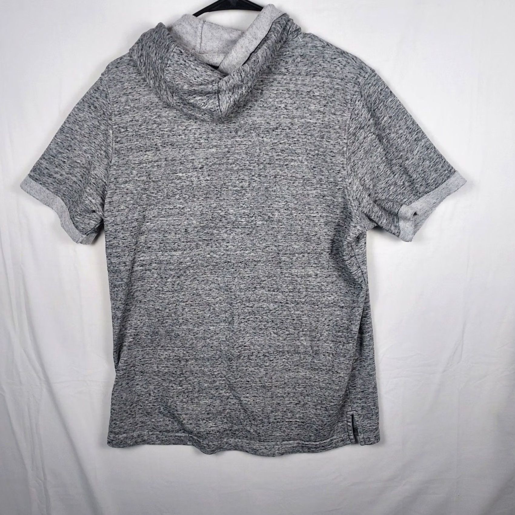 Under Armour Under Armour Mens M Short Sleeve Hoodie Athletic Training Shirt Gray UA Log Shirt Hoodie Size US M / EU 48-50 / 2 - 2 Thumbnail