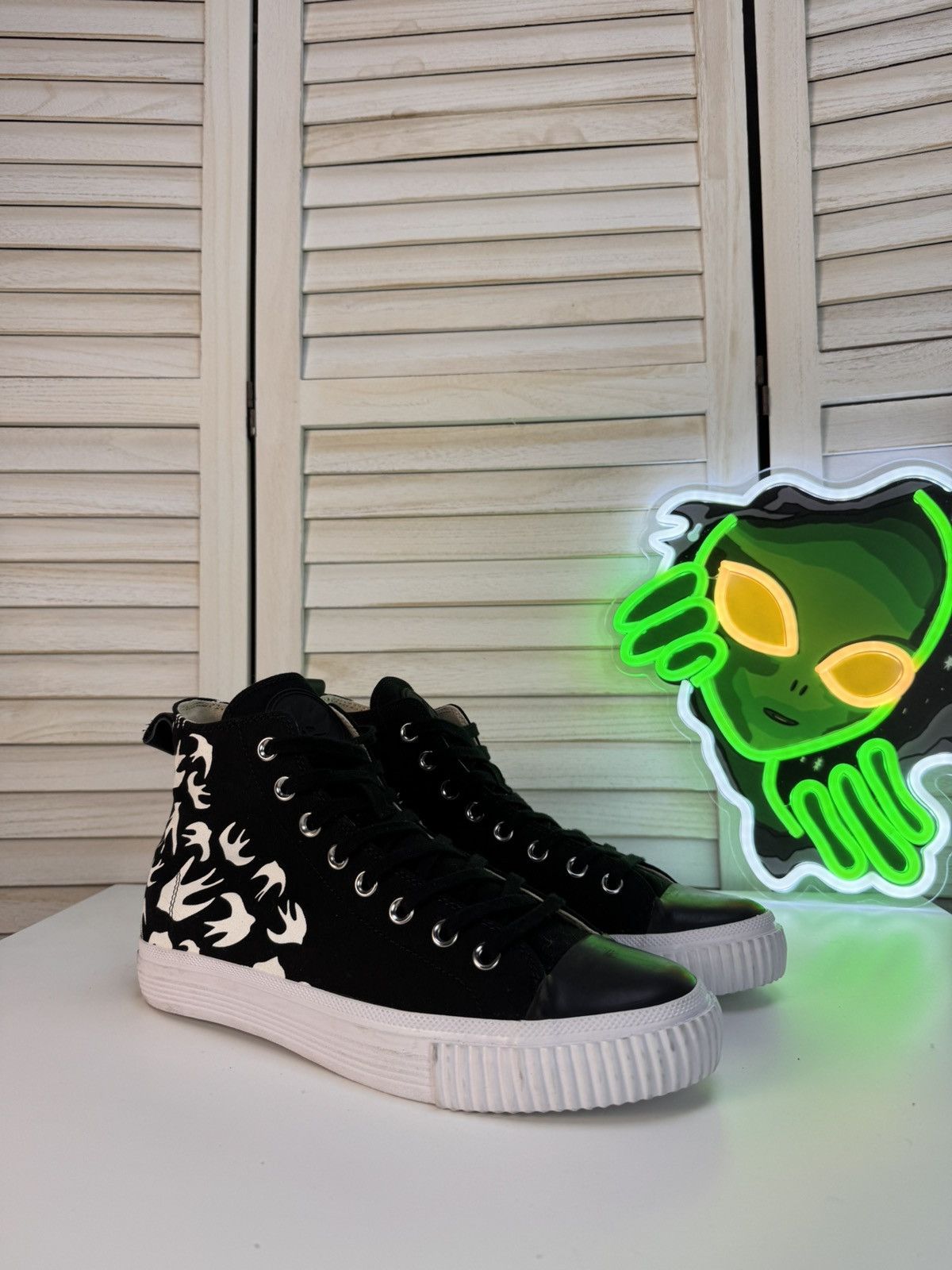 Alexander McQueen McQ Alexander McQueen Swallow Vulc High Sneakers | EU 42 Size US 8 / EU 41 - 1 Thumbnail