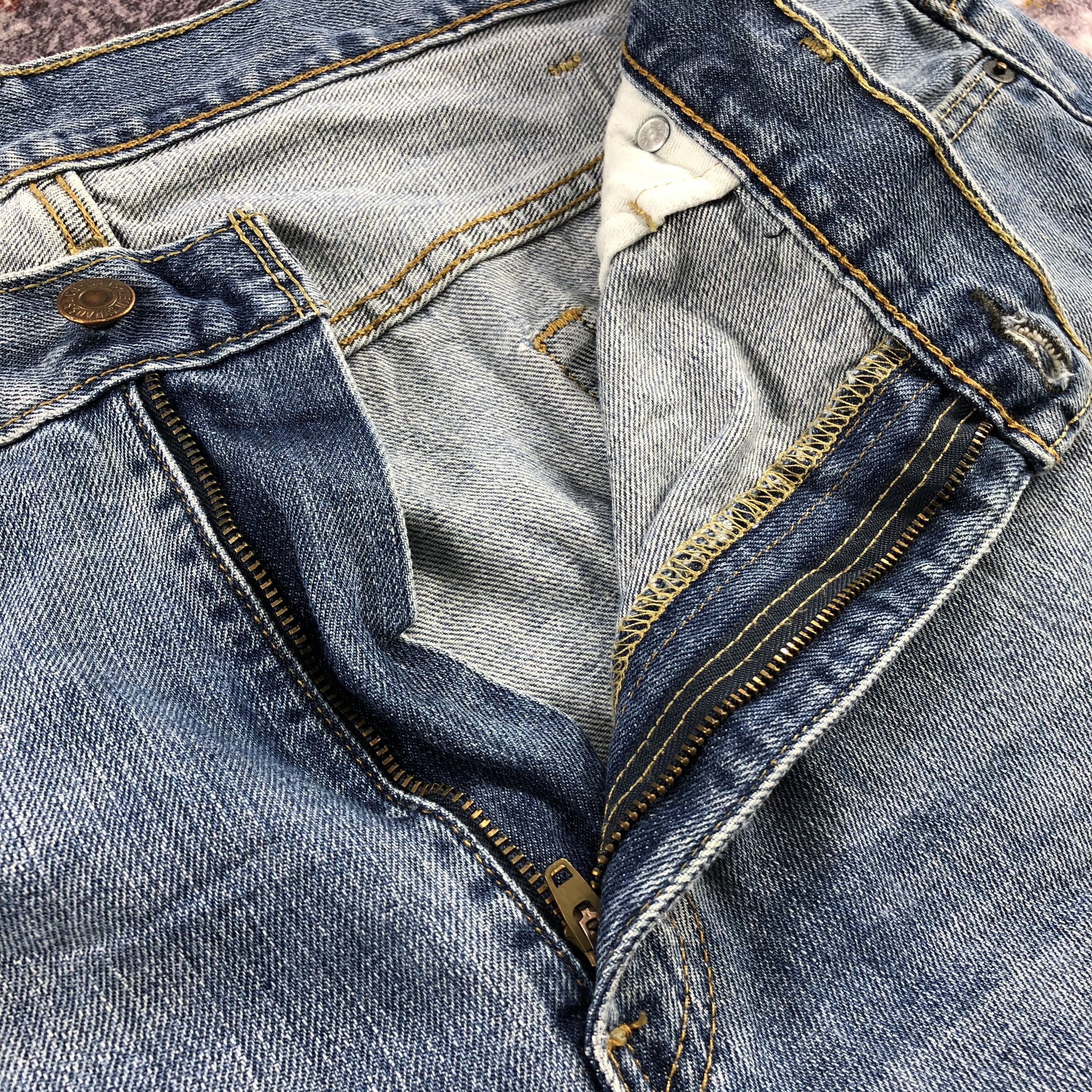Levi's × Vintage Vintage Blue Wash Levis 569 Jeans-JM3026 Size US 41 - 10 Thumbnail