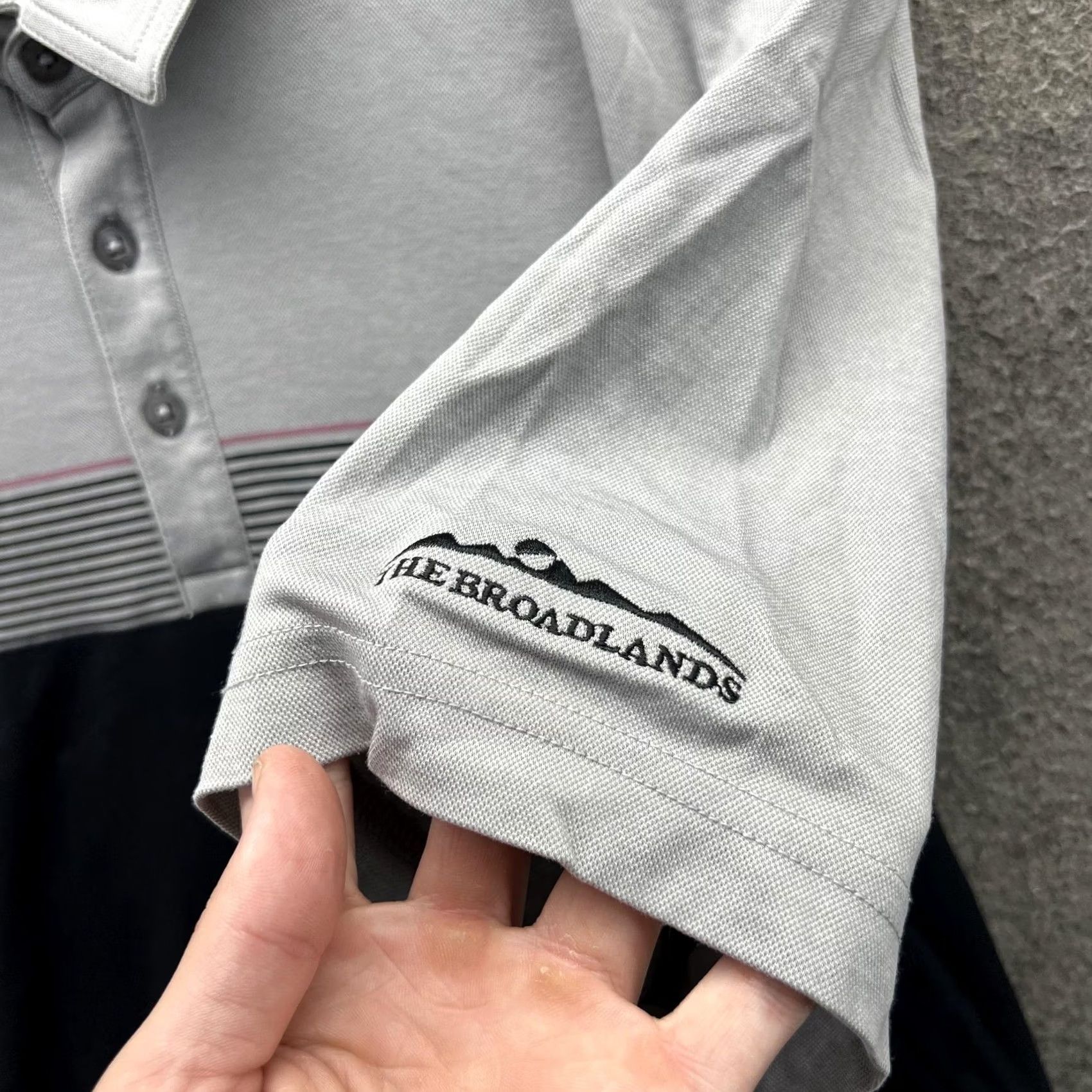 TravisMathew TravisMathew Polo Shirt Mens Large Black Gray Colorblock Golf Broadlands Casual Shirt Mens L Black Gray Colorblock Broadlands Golf Size US L / EU 52-54 / 3 - 4 Thumbnail