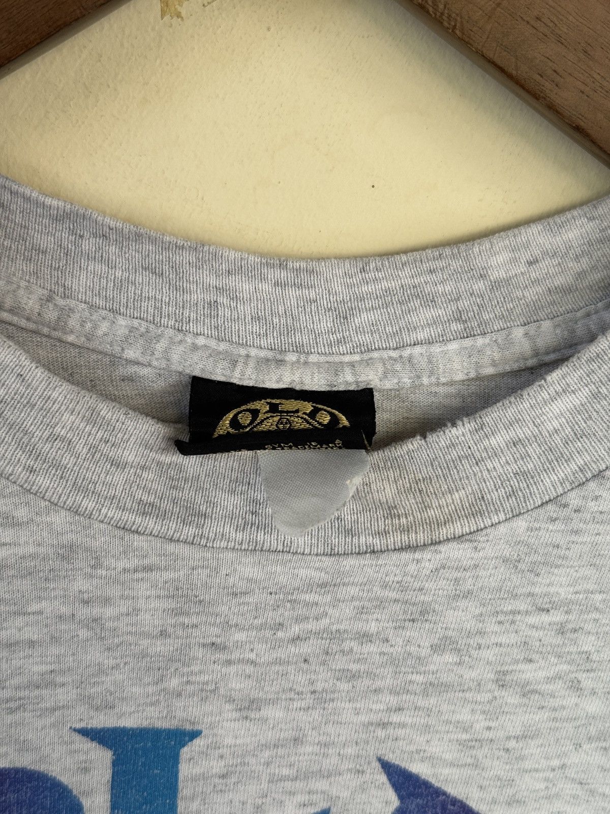 Vintage *RARE* GOLD’S GYM 90s 80s TEE BODYBUILDING TRAINING USA Size US XL / EU 56 / 4 - 8 Thumbnail