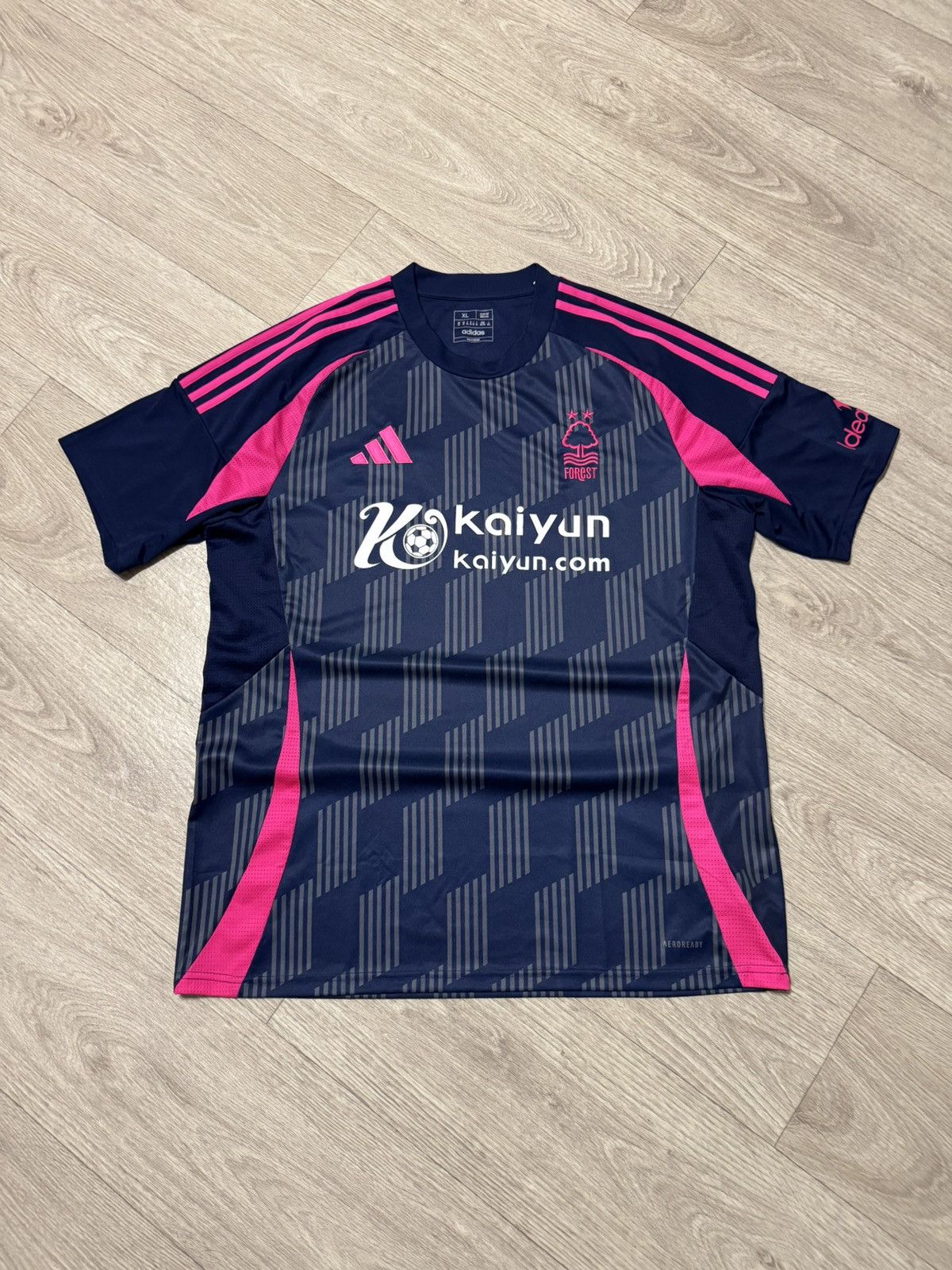 Adidas 🔷Adidas Nottingham Forest 2024/25 Soccer jersey🔷 Size US XL / EU 56 / 4 - 1 Thumbnail