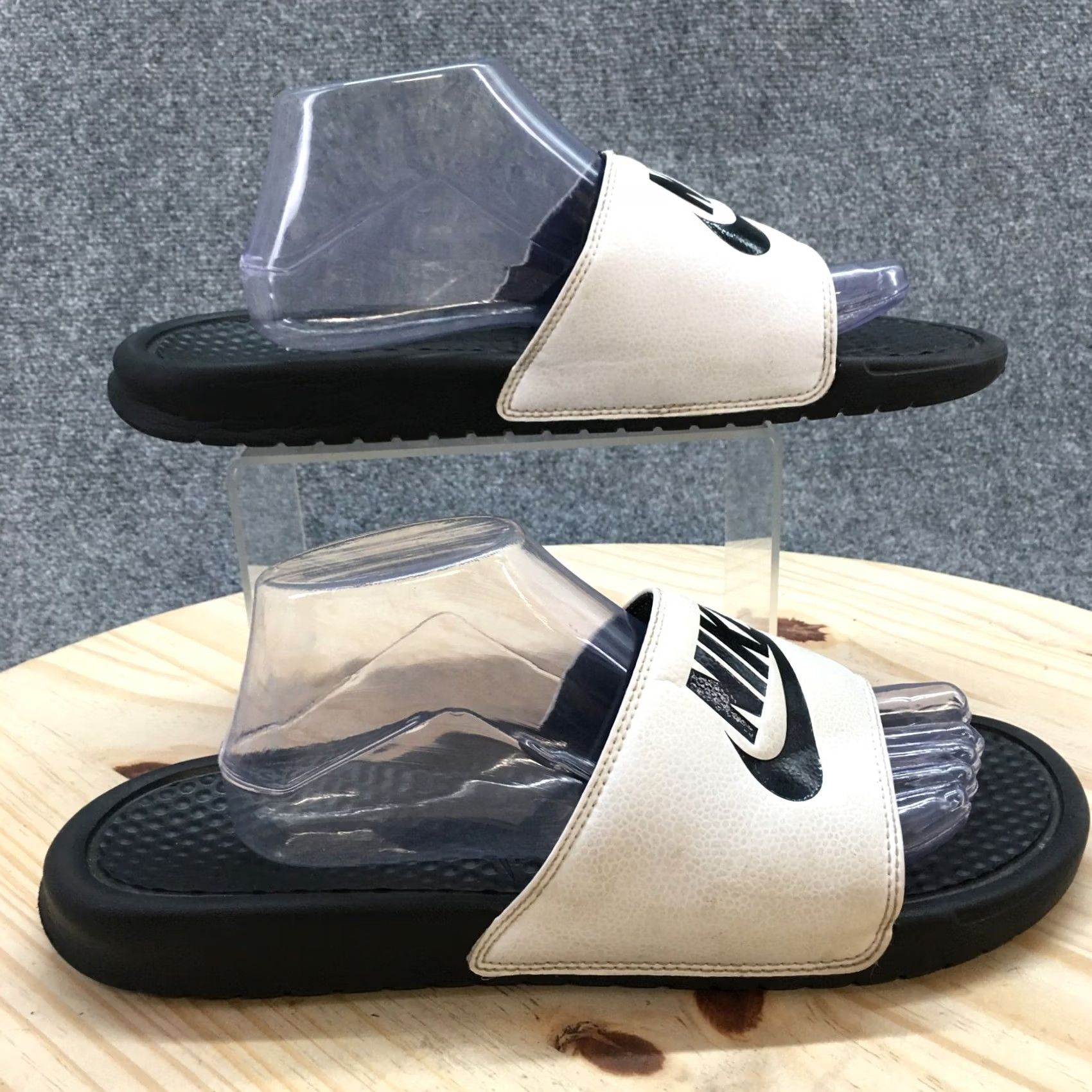 Nike Nike Benassi JDI Sandals Mens 11 Slide Slip On White Black Benassi JDI Slide Mens 11 White Black Nike Sandals Size ONE SIZE - 2 Thumbnail