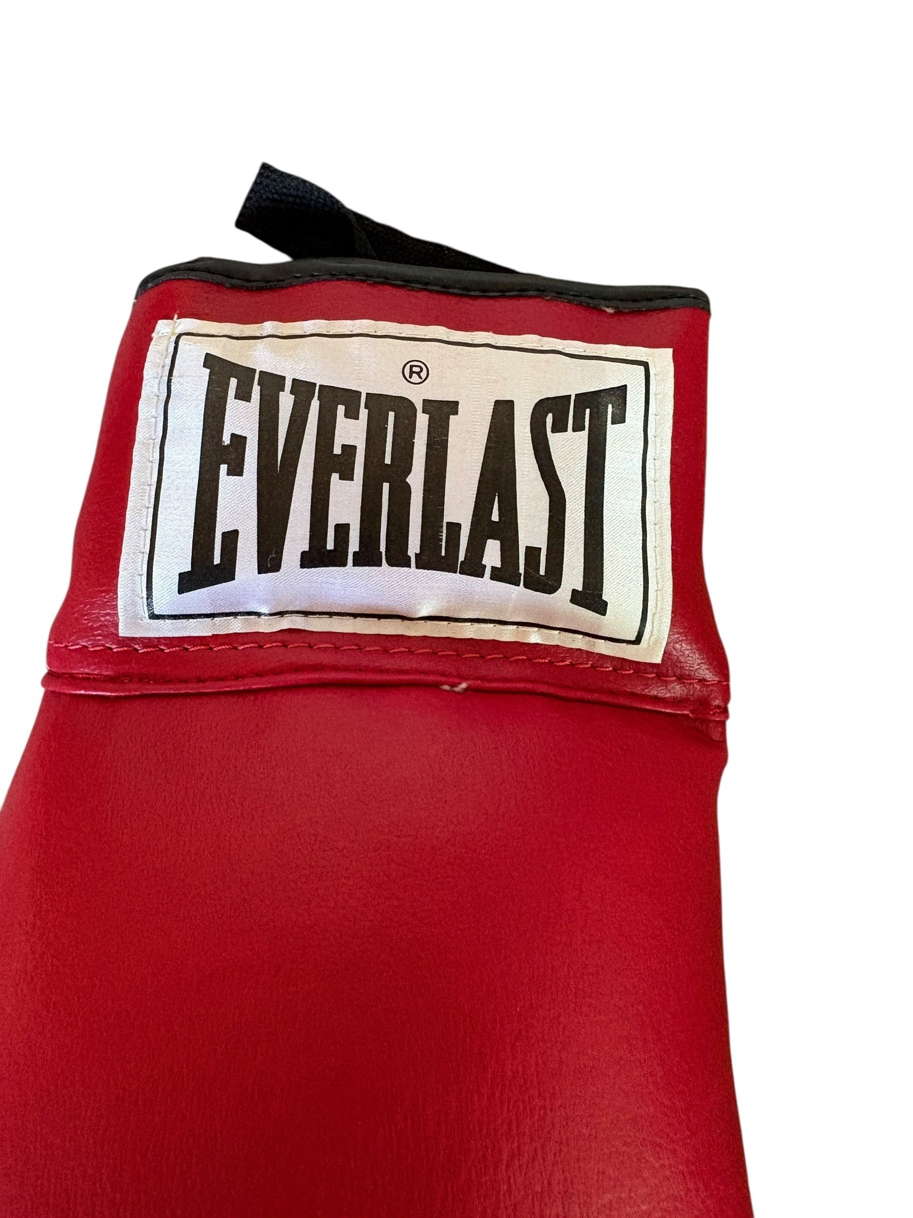 Everlast Archie Moore Autograph Boxing Glove Size ONE SIZE - 5 Thumbnail