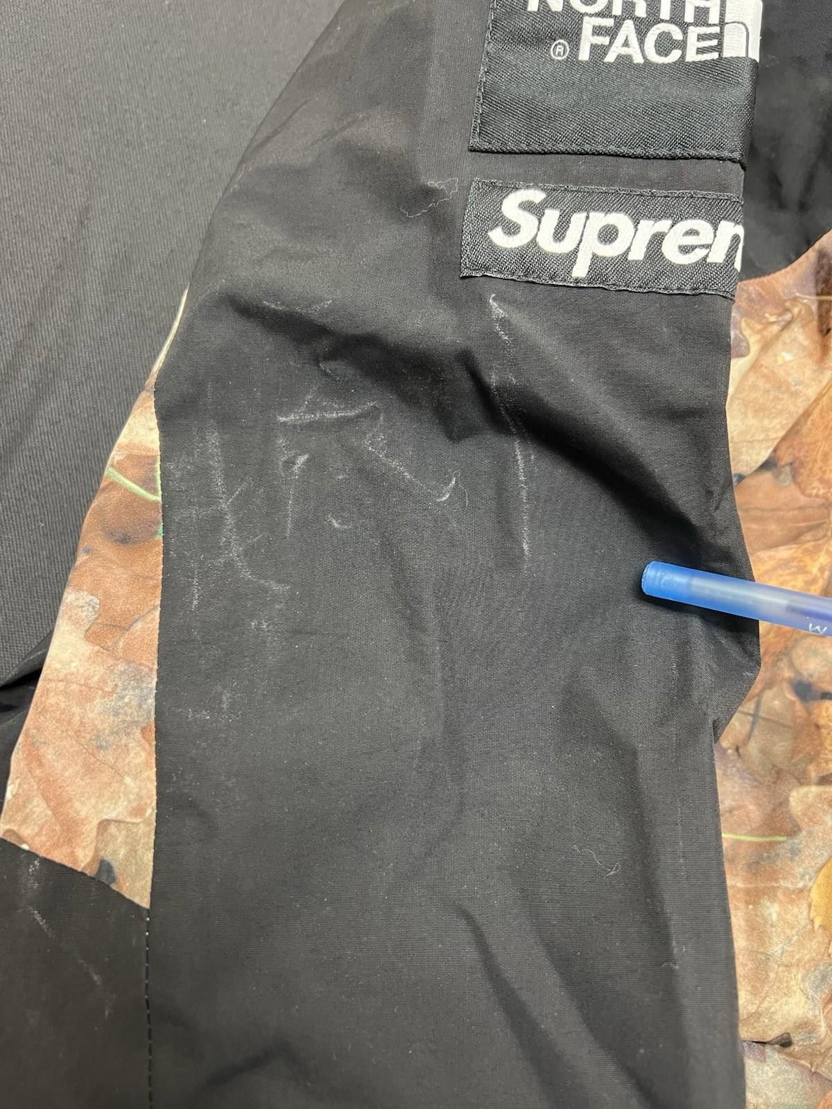 Other FW16 Supreme The North Face Mountain Light Jacket L Size US L / EU 52-54 / 3 - 7 Thumbnail