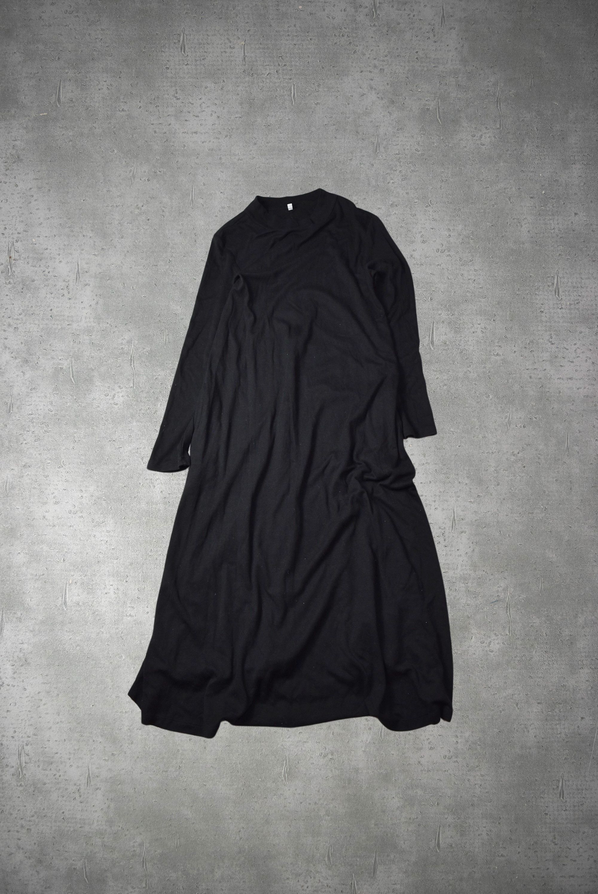 muji black dress Nike Women's Sportswear Essential Oversized T-Shirt Dress Black/White