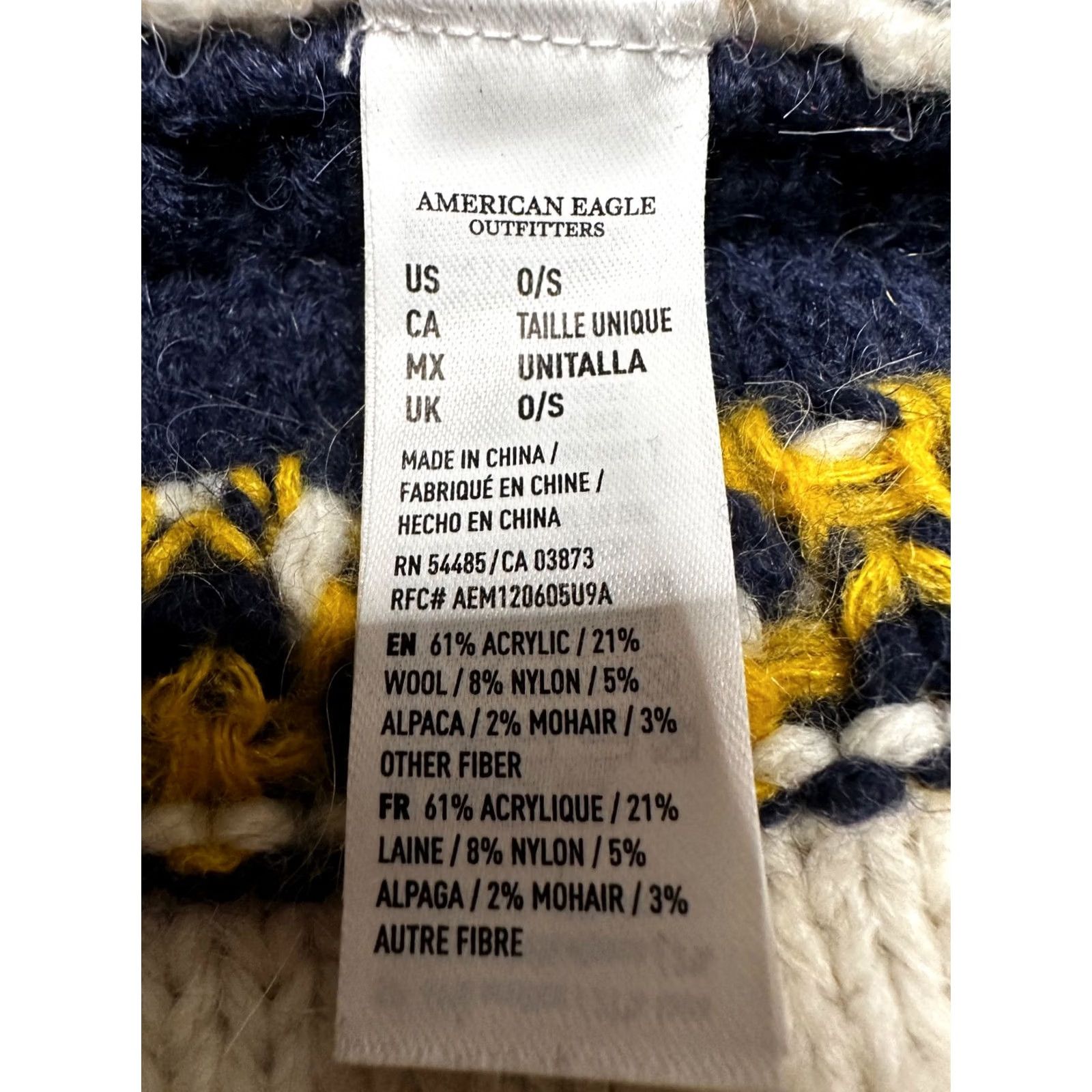 American Eagle Outfitters AMERICAN EAGLE FAIR ISLE INFINITY SCARF ACRYLIC WOOL APLACA BLEND Size ONE SIZE - 4 Thumbnail