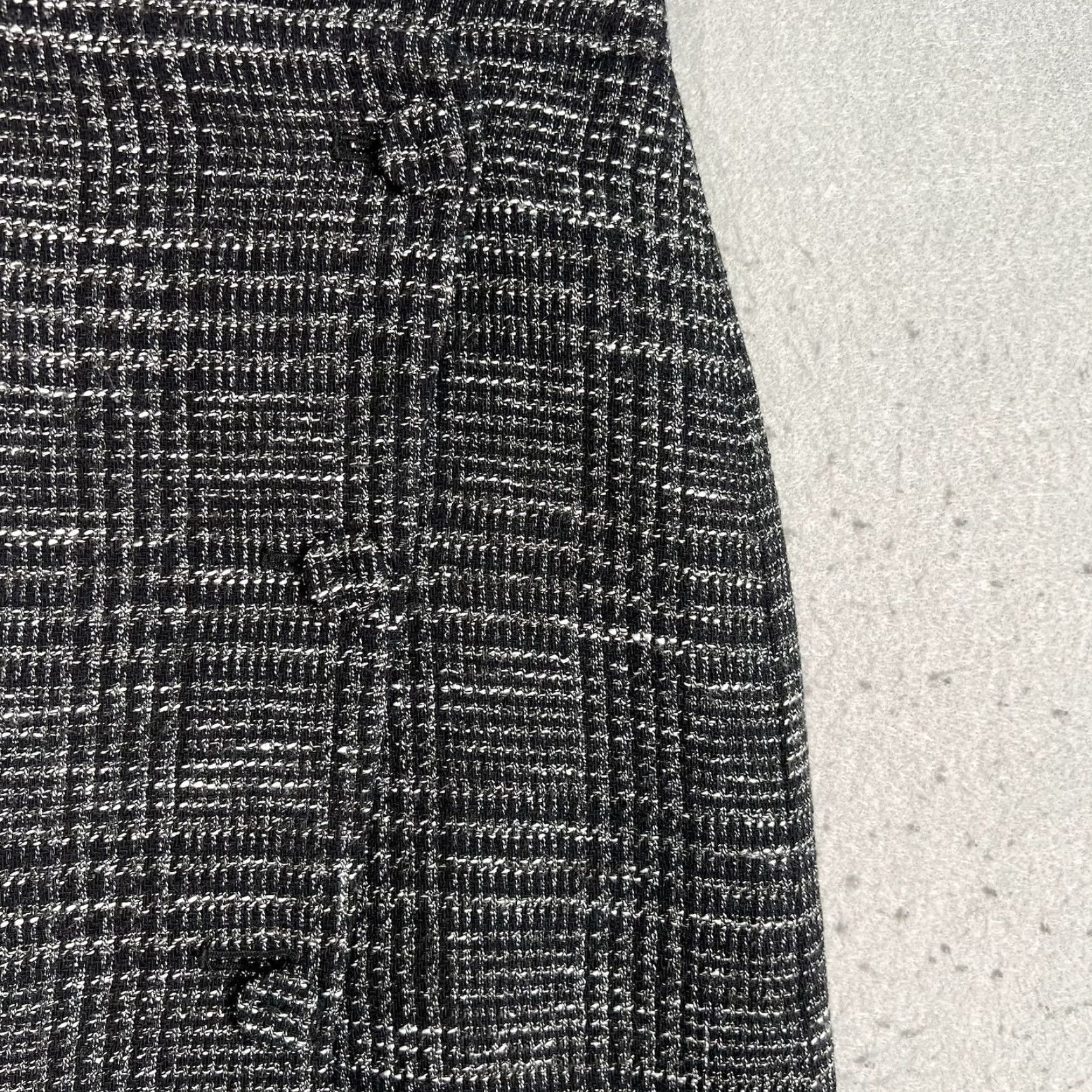 Club Monaco Club Monaco Skirt Womens Size 2 Black Mix Wool Blend Tweed Pencil Cutaway Lined Slit Size 26" / US 2 / IT 38 - 4 Thumbnail