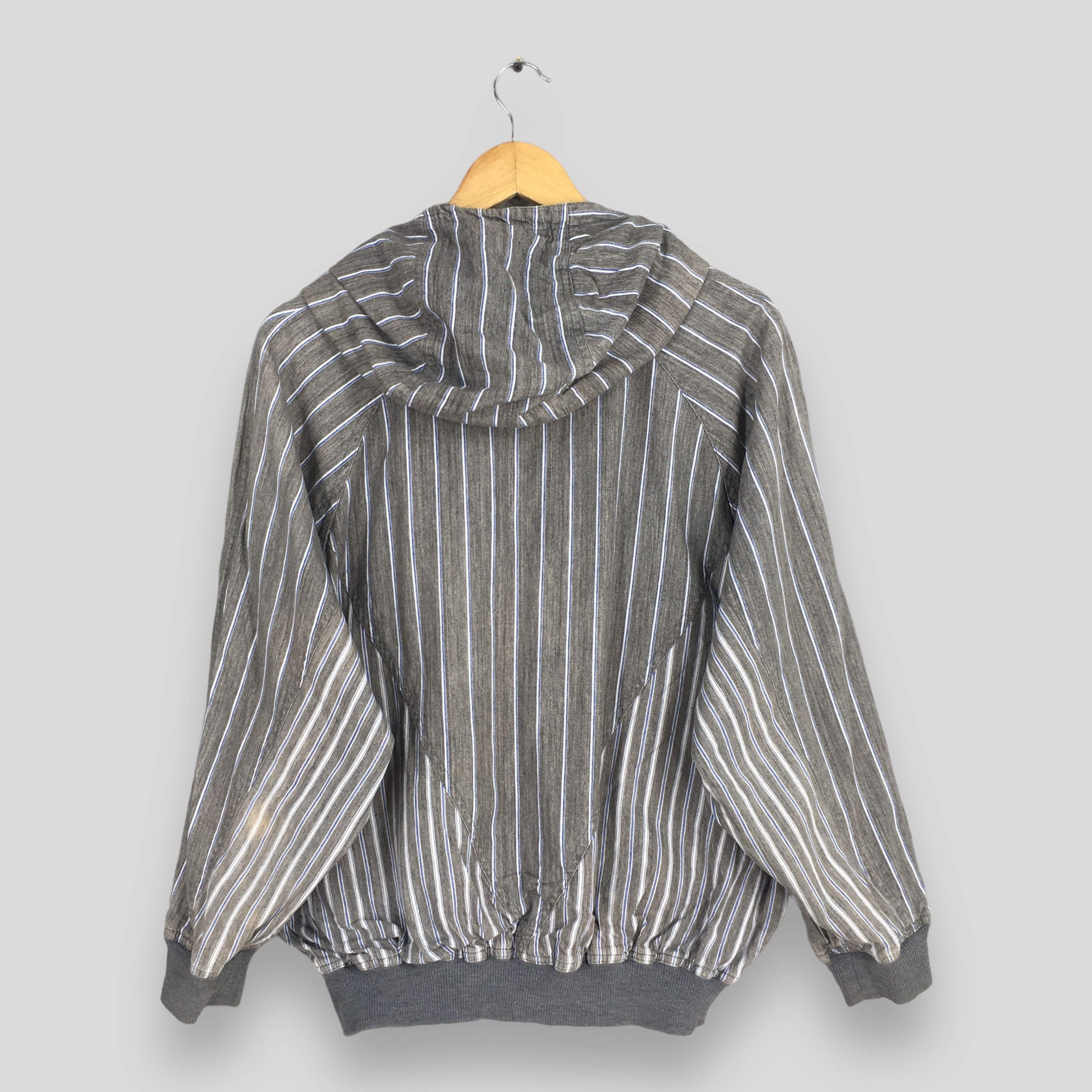 Issey Miyake Vintage 80s Issey Sport IS Carelabel Sweatshirt Large Size US L / EU 52-54 / 3 - 8 Thumbnail