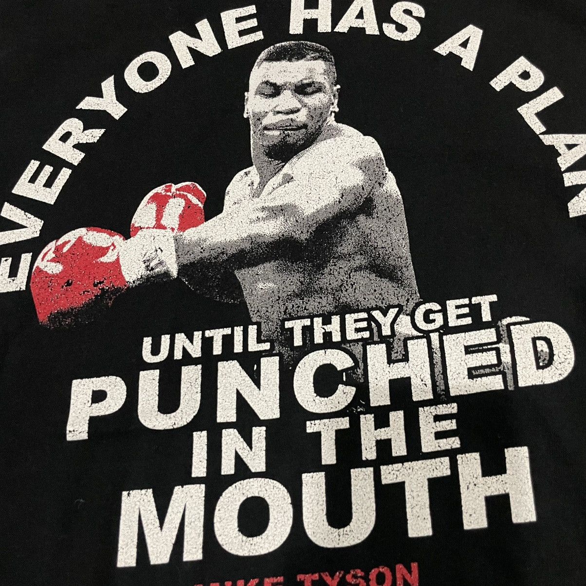 Vintage MIKE TYSON EVERYONE HAS A PLAN UNTIL THEY GET PUNCH IN MOUTH Size US XL / EU 56 / 4 - 3 Thumbnail