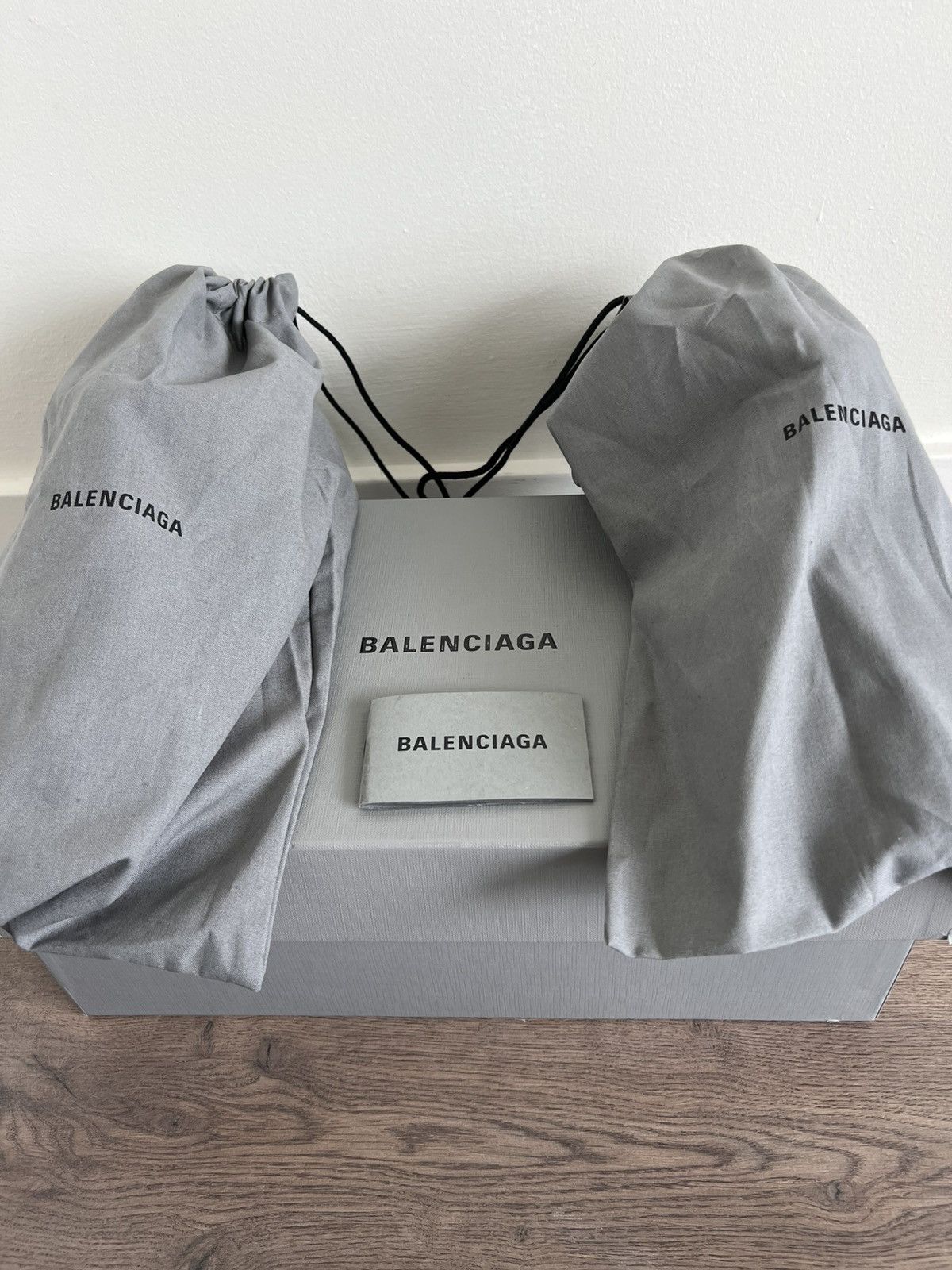 Balenciaga Balenciaga BB Icon Leather Derby Shoes 39 Size US 6 / EU 39 - 13 Thumbnail