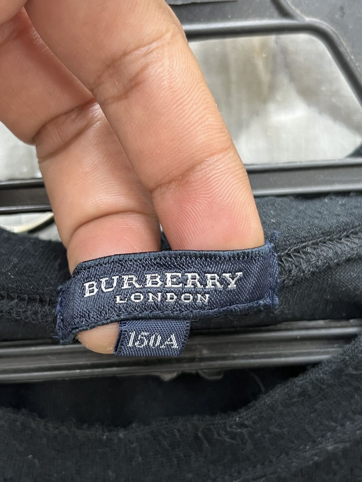 Burberry A(42). STEALS BURBERRY LONDON TEES Size S / US 4 / IT 40 - 5 Thumbnail