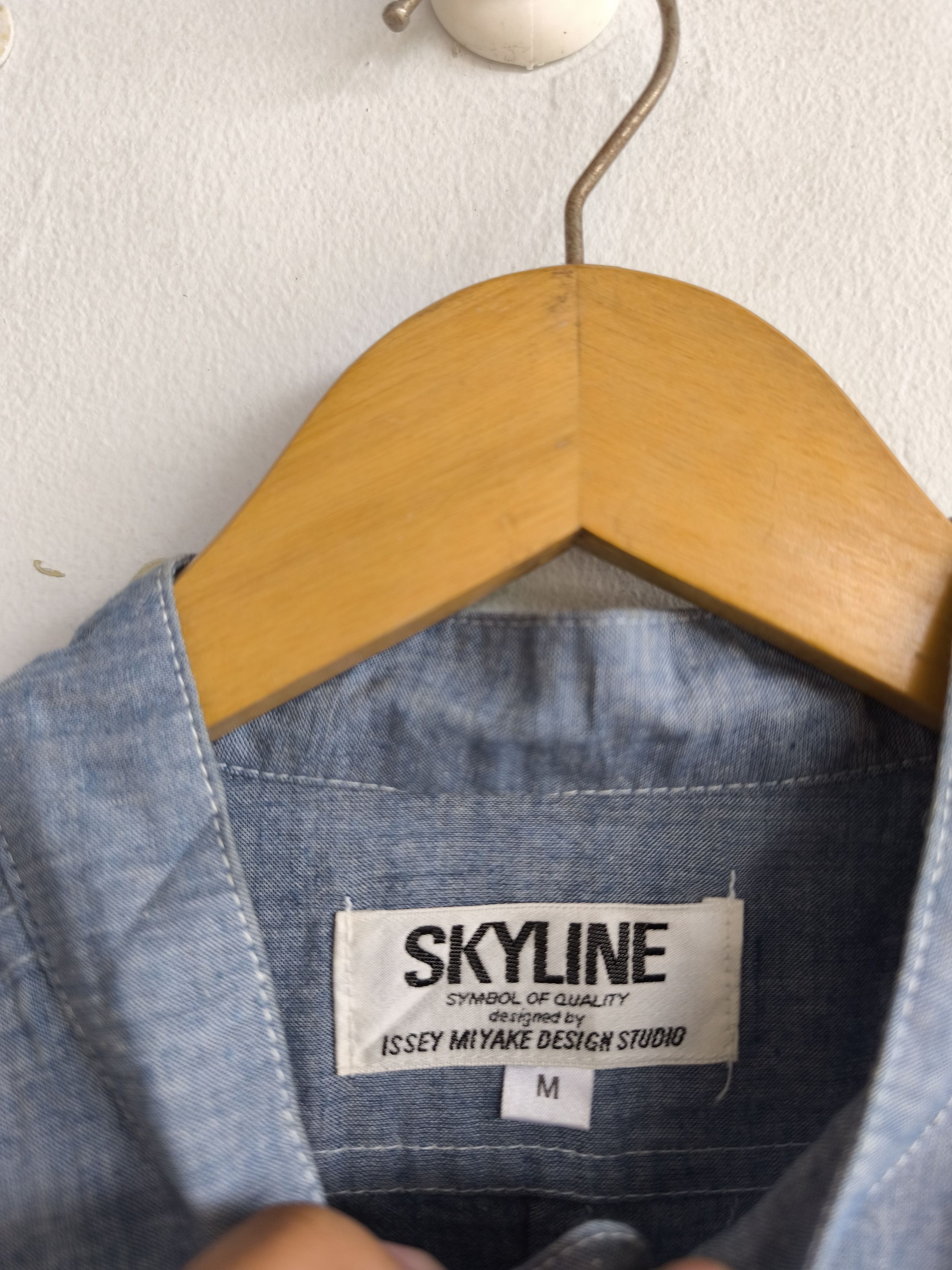 Issey Miyake Issey Miyake skyline chambray mandarin collar shirt Size US M / EU 48-50 / 2 - 5 Thumbnail