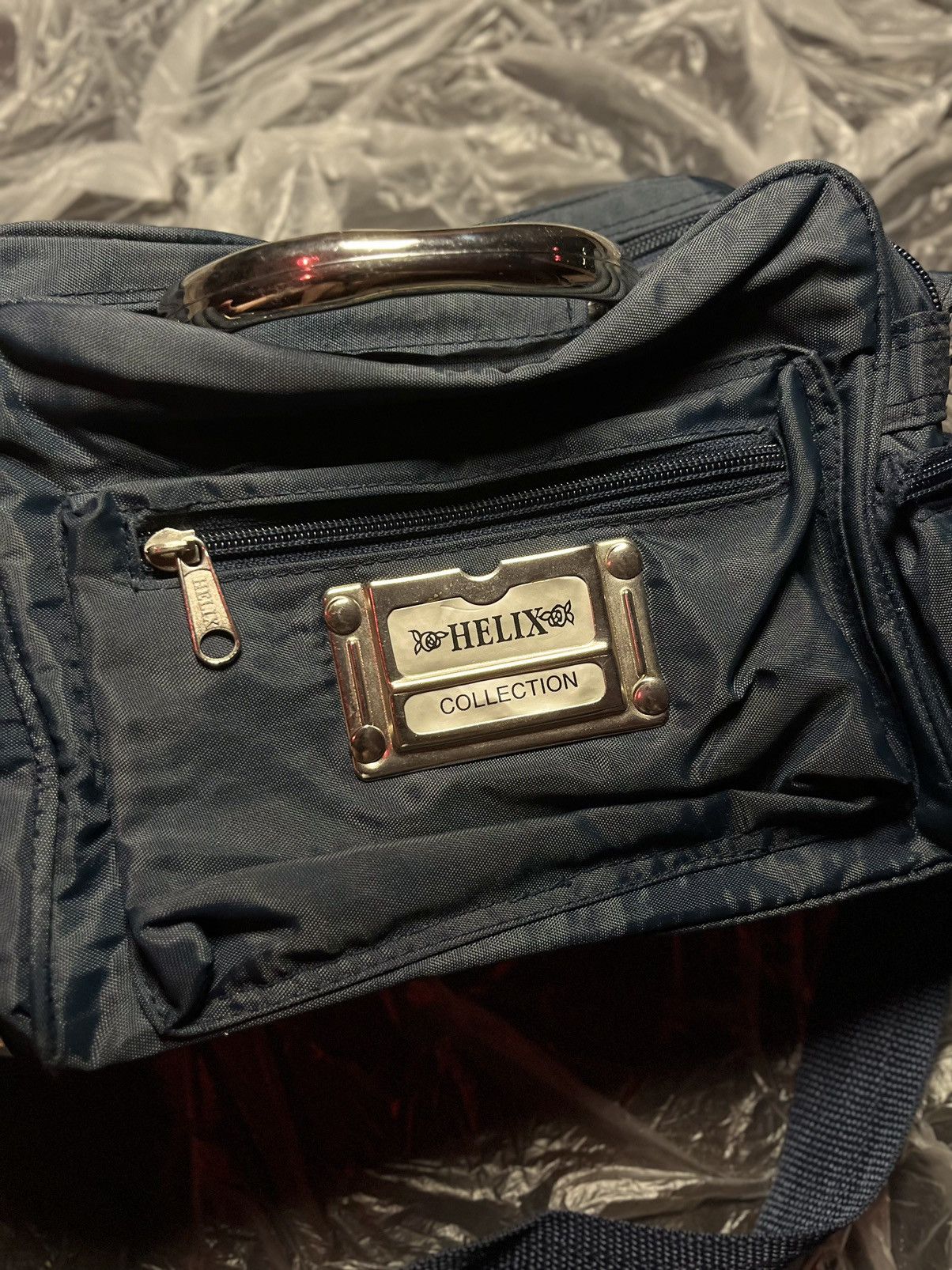 Helix Helix Collection Nylon Messenger Bag Functional UtilityStyle Size ONE SIZE - 4 Thumbnail