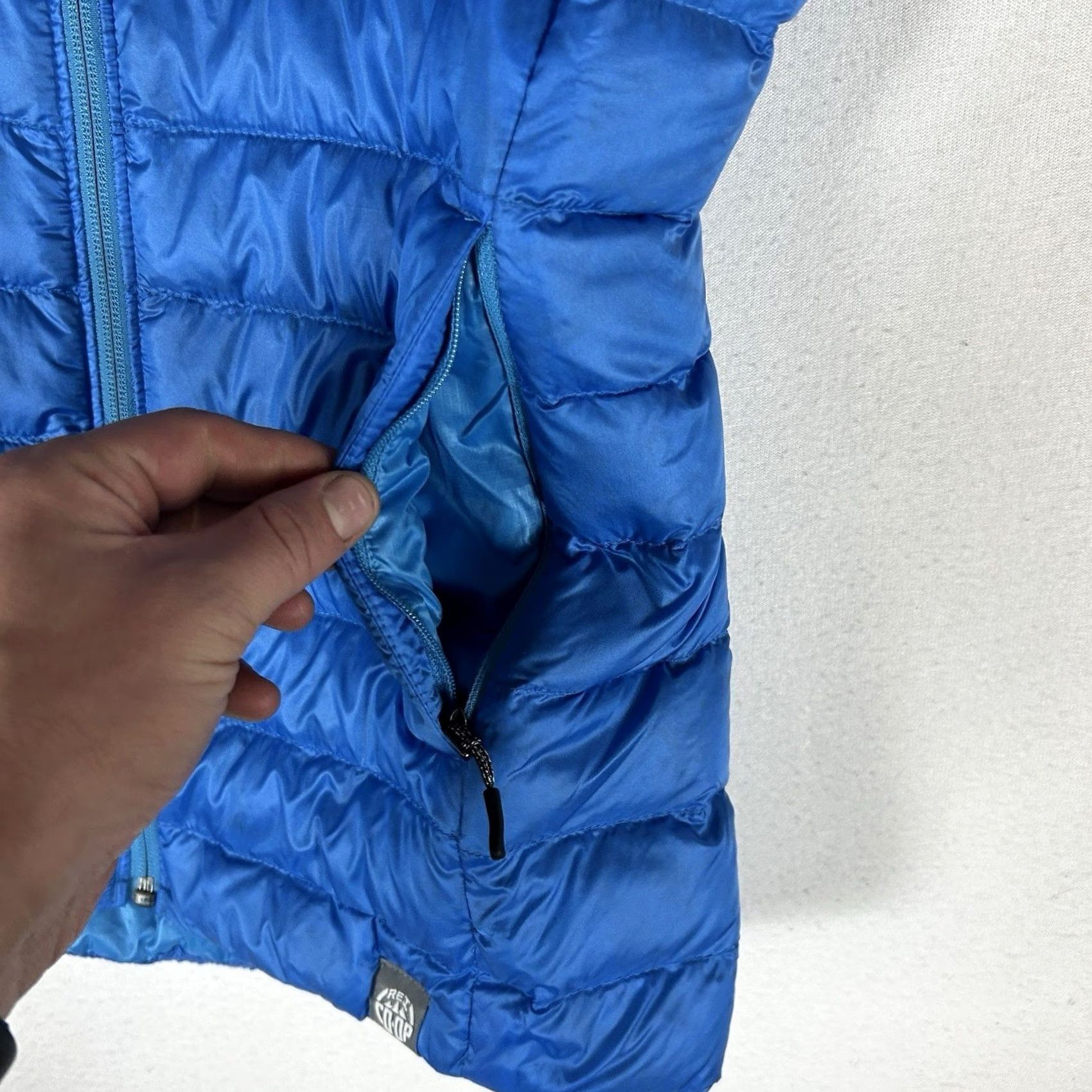 Vintage REI Co Op Down Puffer Vest Womens XS Blue Ultralight Insulated Full Zip Pockets Size XS / US 0-2 / IT 36-38 - 2 Thumbnail