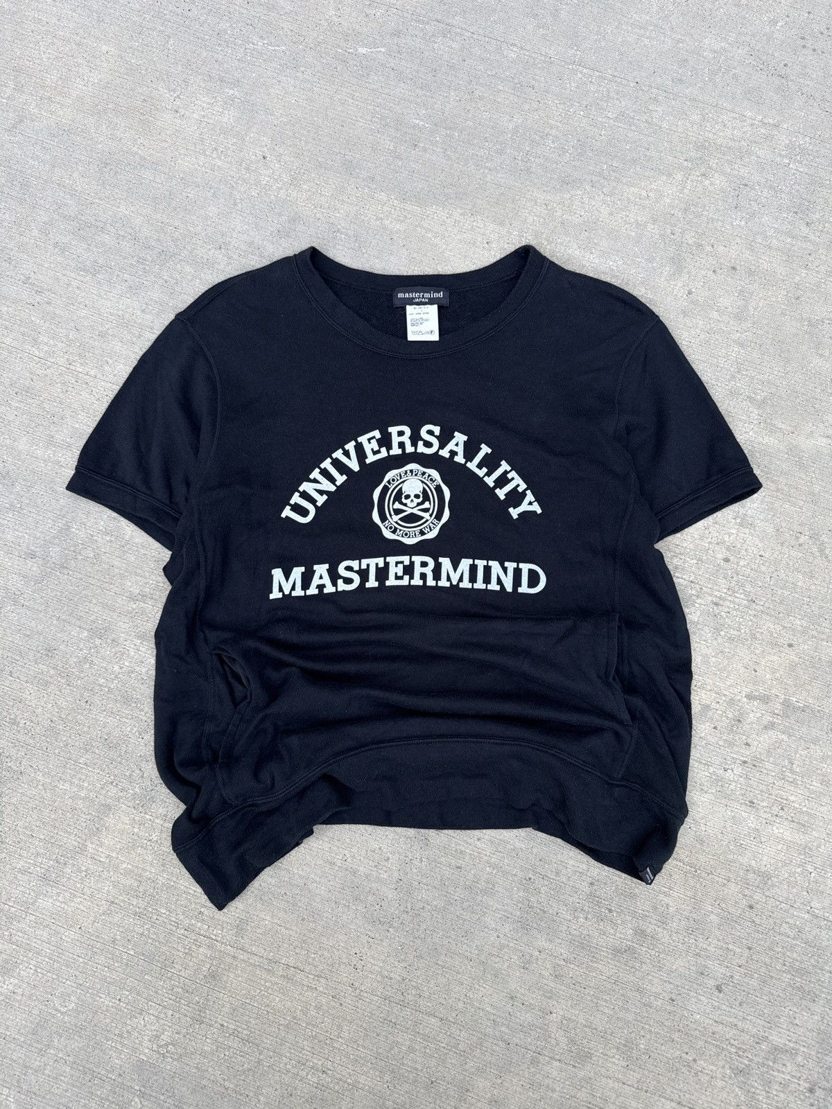 Mastermind Japan rare mastermind japan skull short sleeve sweater tee hybrid Size US L / EU 52-54 / 3 - 1 Thumbnail