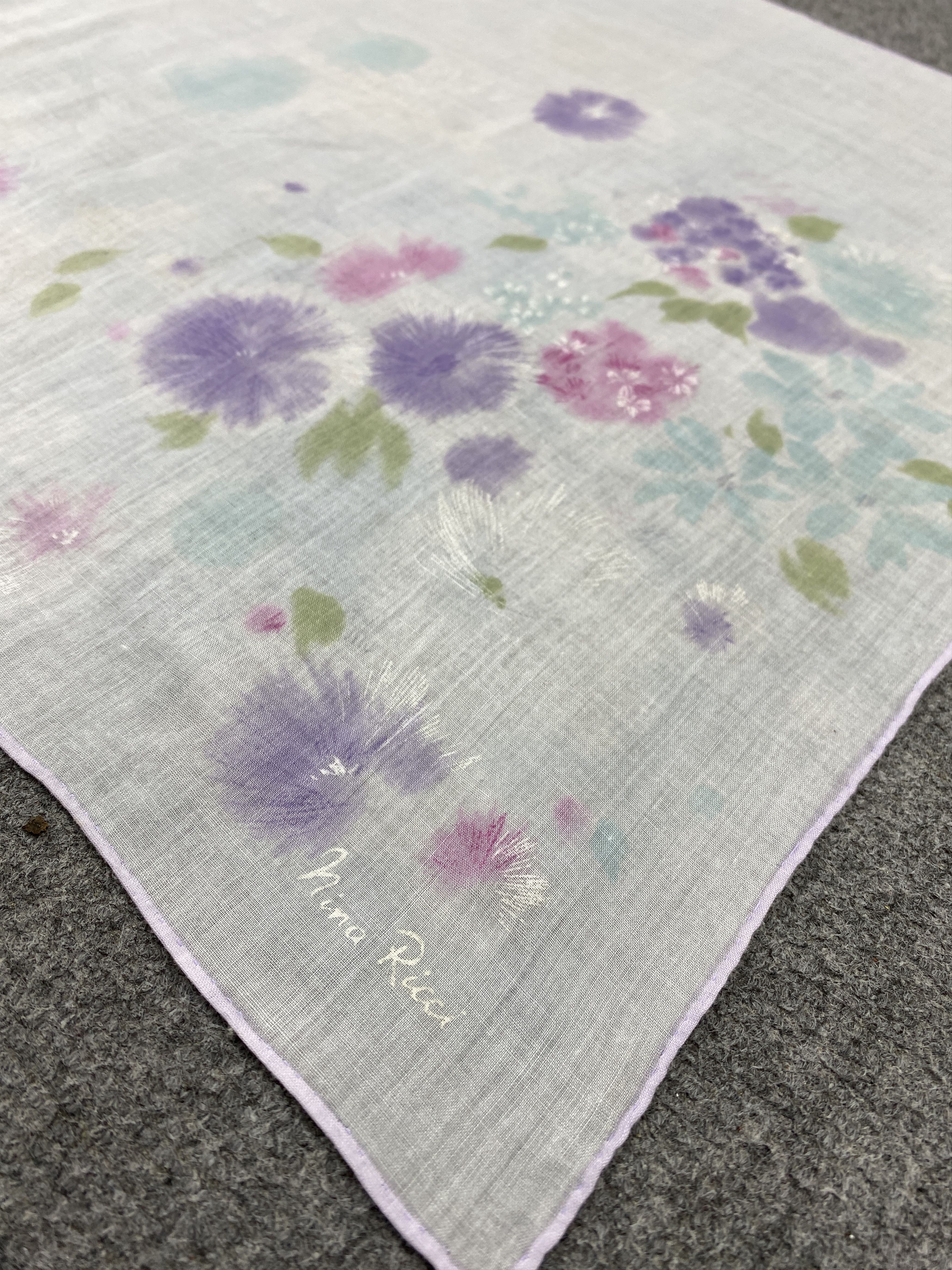 Vintage Nina Ricci Handkerchief / Neckerchief HKC1151 Size ONE SIZE - 7 Thumbnail