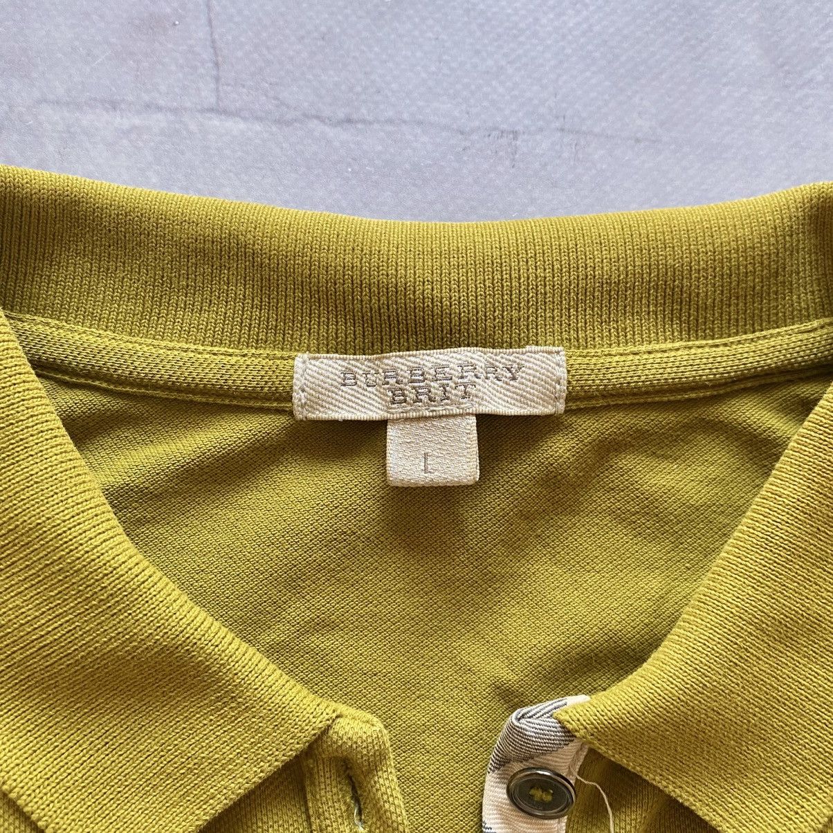 Burberry Vintage Burberry Brit Small Embroidered Logo Longsleeve Tee Size L / US 10 / IT 46 - 8 Thumbnail