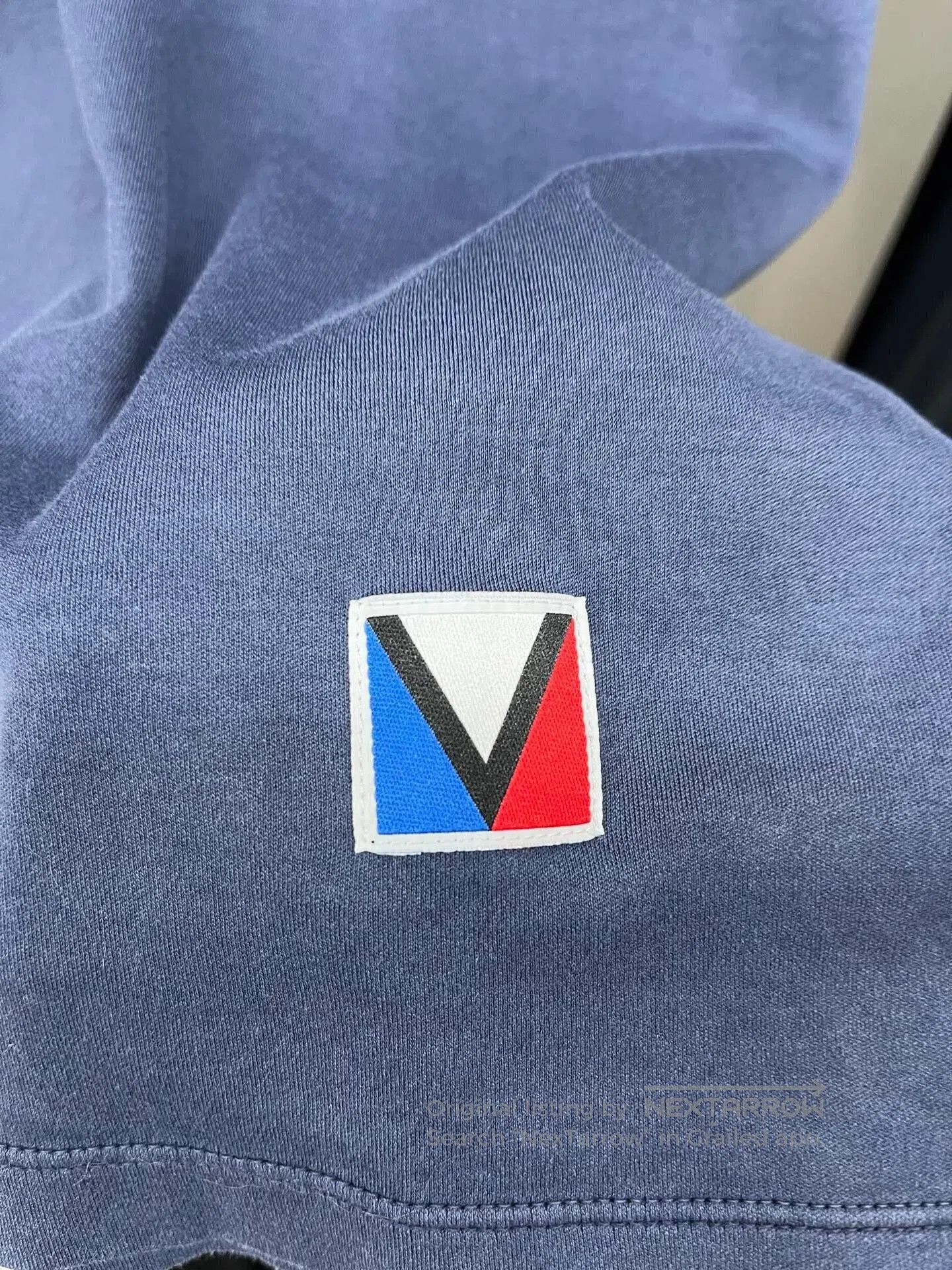 Louis Vuitton Louis Vuitton Washed Blue Short Sleeve. Size US L / EU 52-54 / 3 - 4 Thumbnail