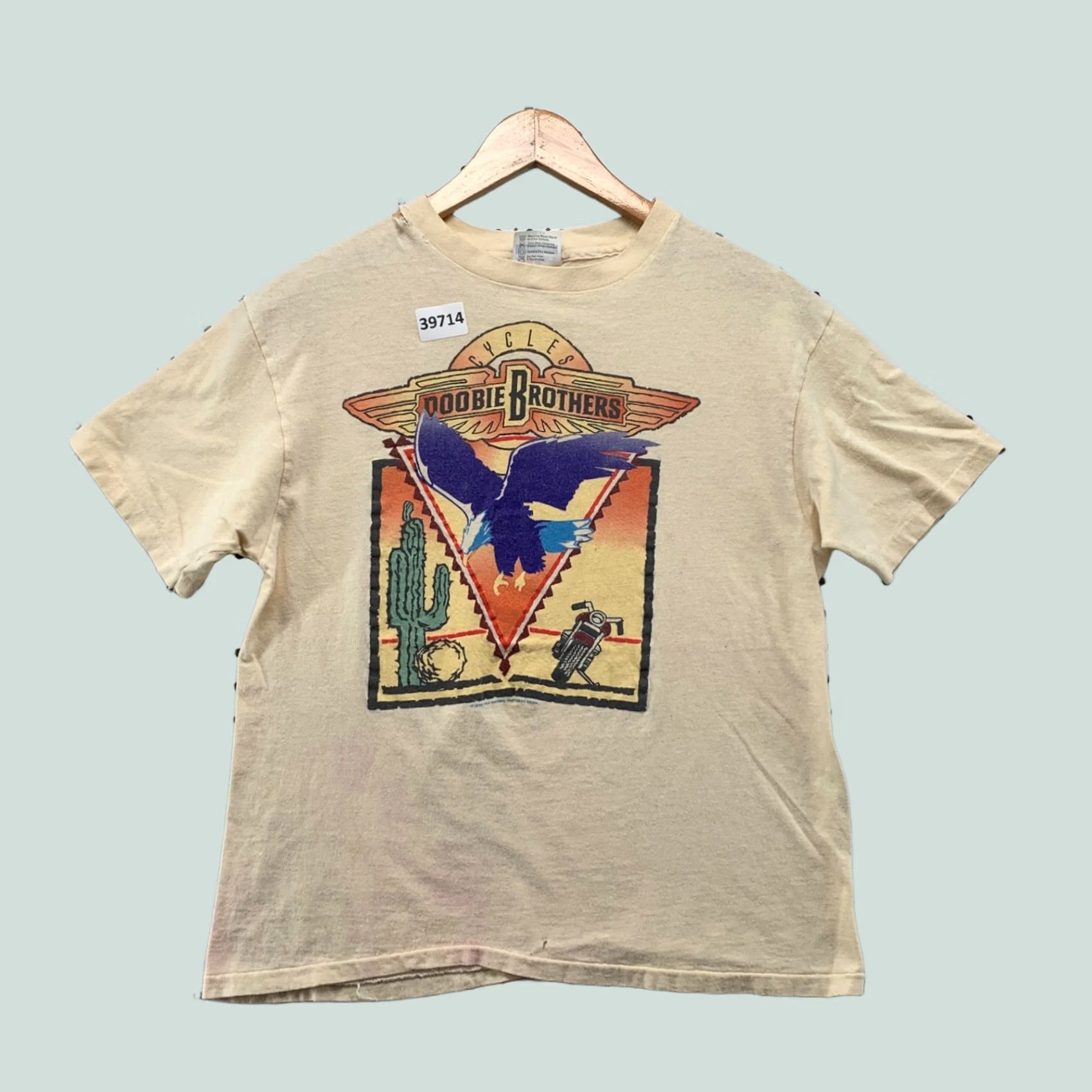 Vintage Vintage 80s Doobie Brothers Band Tee Shirt Mens L Fits Small Beige Eagle 18.5x22.5 Size US S / EU 44-46 / 1 - 1 Thumbnail