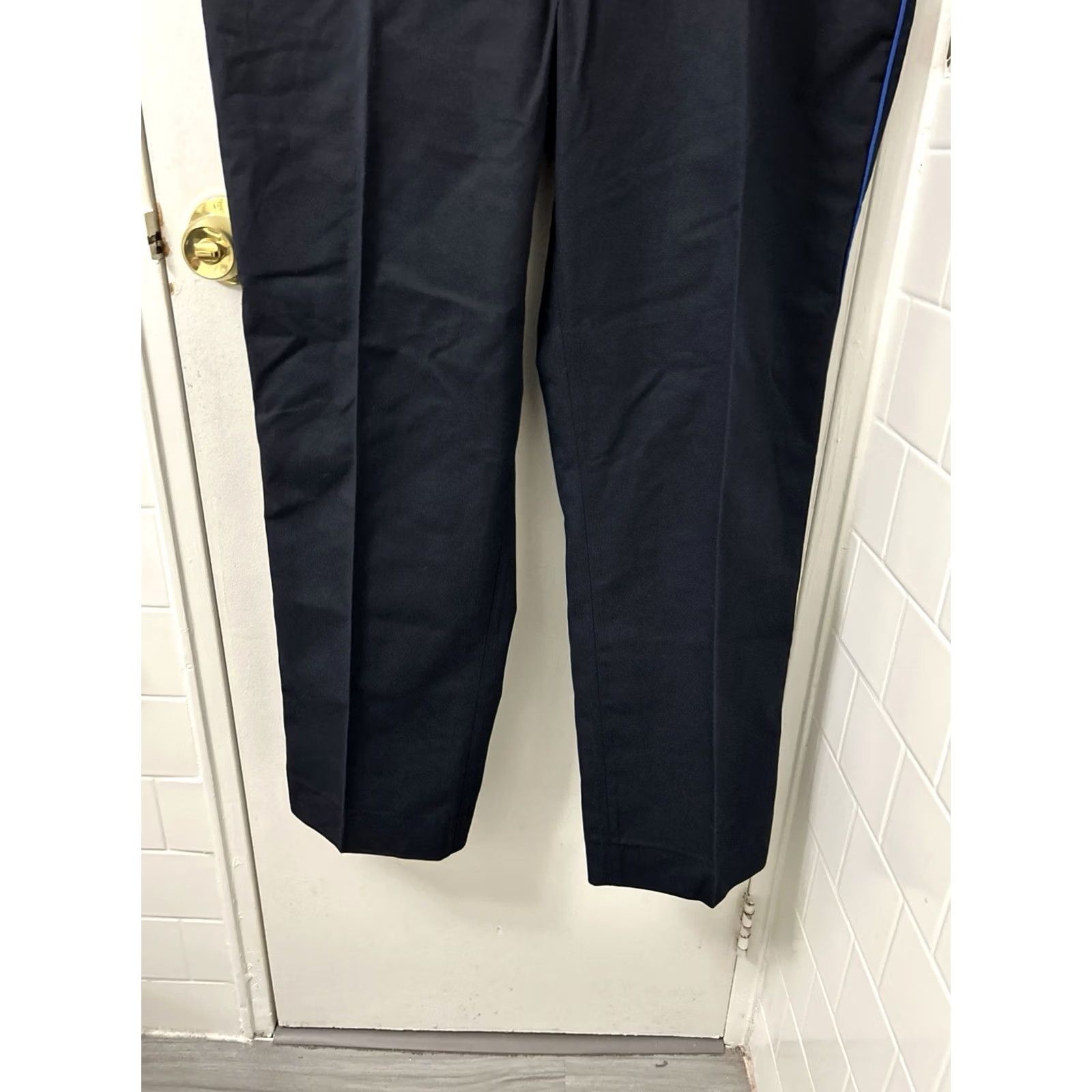 Vintage VINTAGE Horace Small Work Pants Mens 40x31 Navy Blue Polyester Cotton Uniform NWT Navy Mens Pants 40x31 Blue NWT Size US 40 / EU 56 - 3 Thumbnail