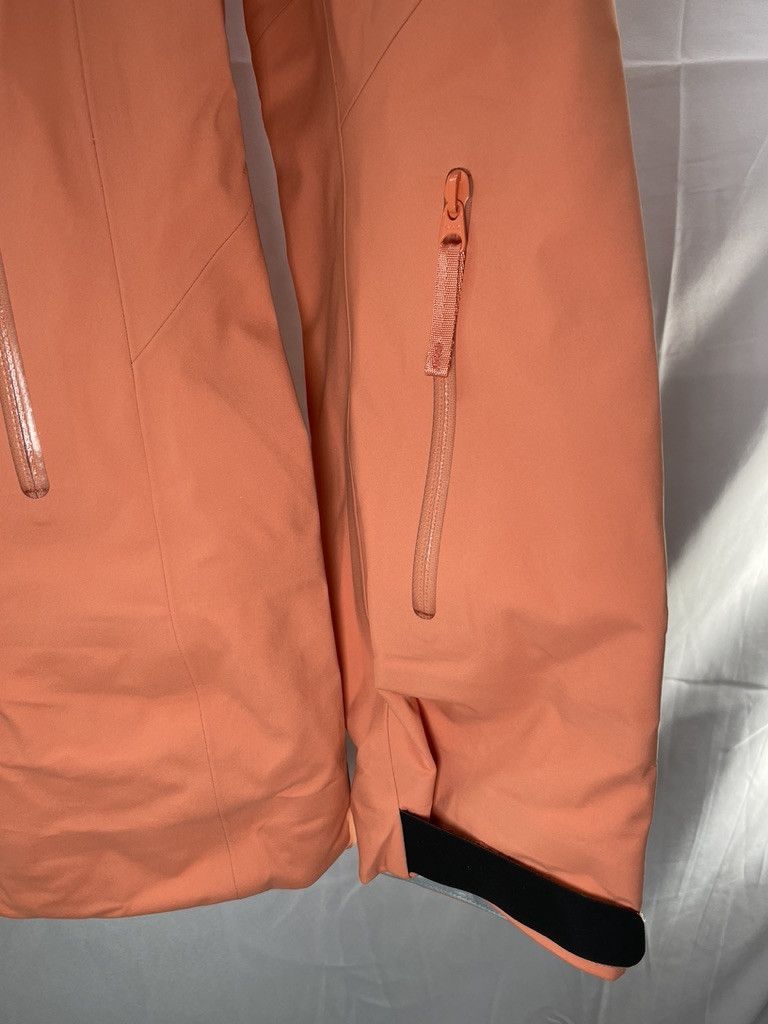 Arc'teryx ARCTERYX Ravenna LT Fusion Gore Tex Ski Snowboarding Jacket Size S / US 4 / IT 40 - 5 Thumbnail