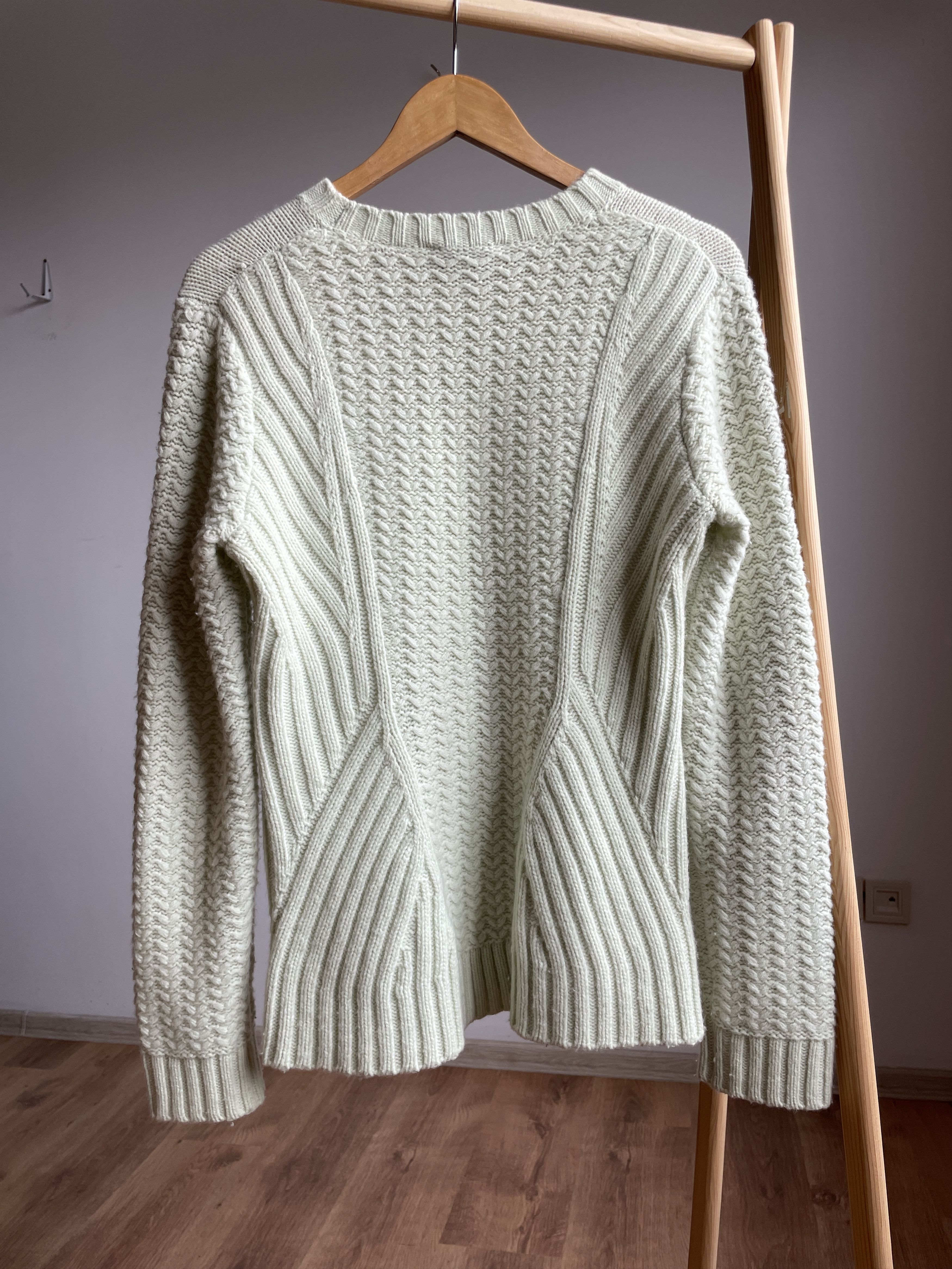 Ted Baker Ted Baker WMN Wahis Mint Green Cable Knit Lambswool Sweater Size M / US 6-8 / IT 42-44 - 2 Thumbnail
