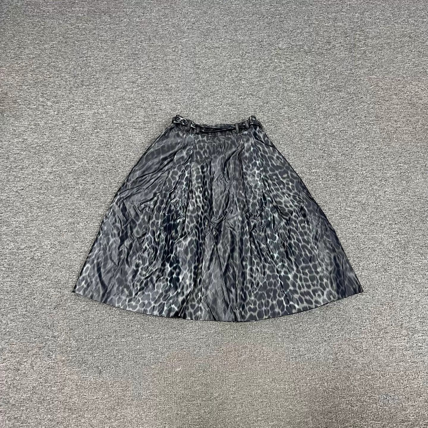 Dior Dior Runway Leopard Silk Belted A-line Skirt 34 Women's New Size 25" / US 0 / IT 36 - 2 Thumbnail