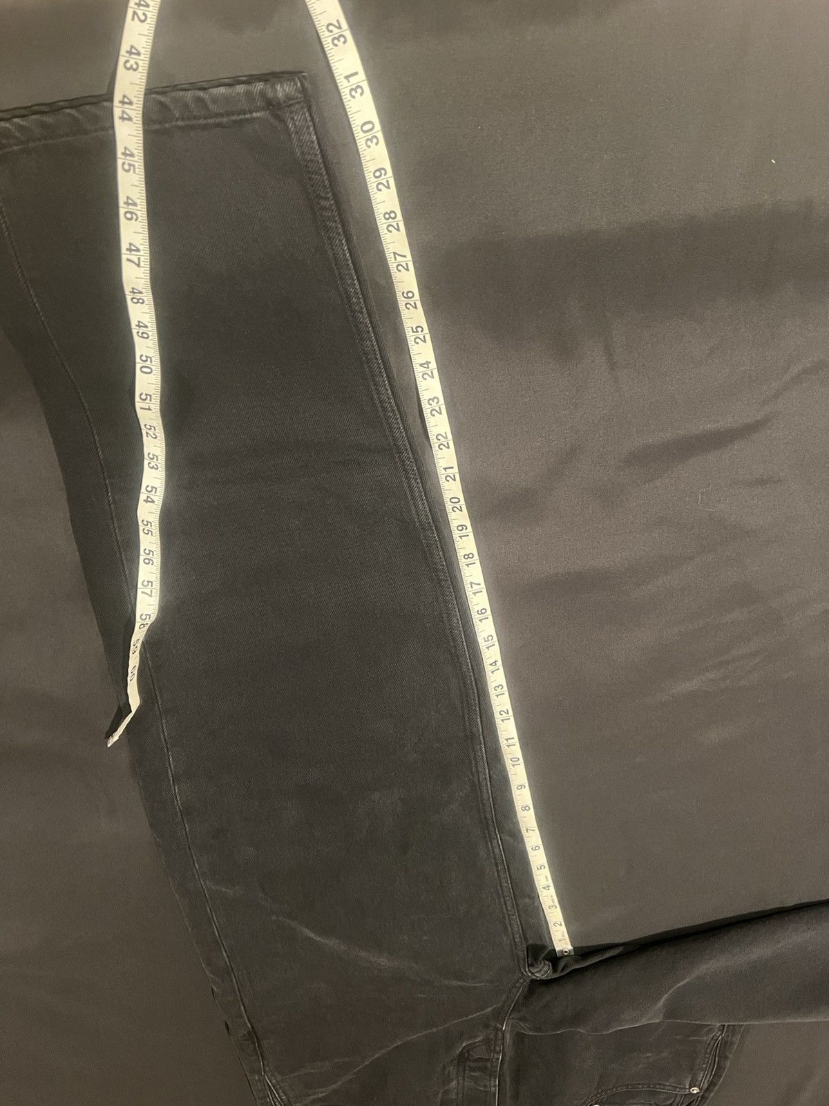 Saint Laurent Paris Saint Laurent men’s oversized jeans. 32/M. $1050 Size US 32 / EU 48 - 4 Thumbnail