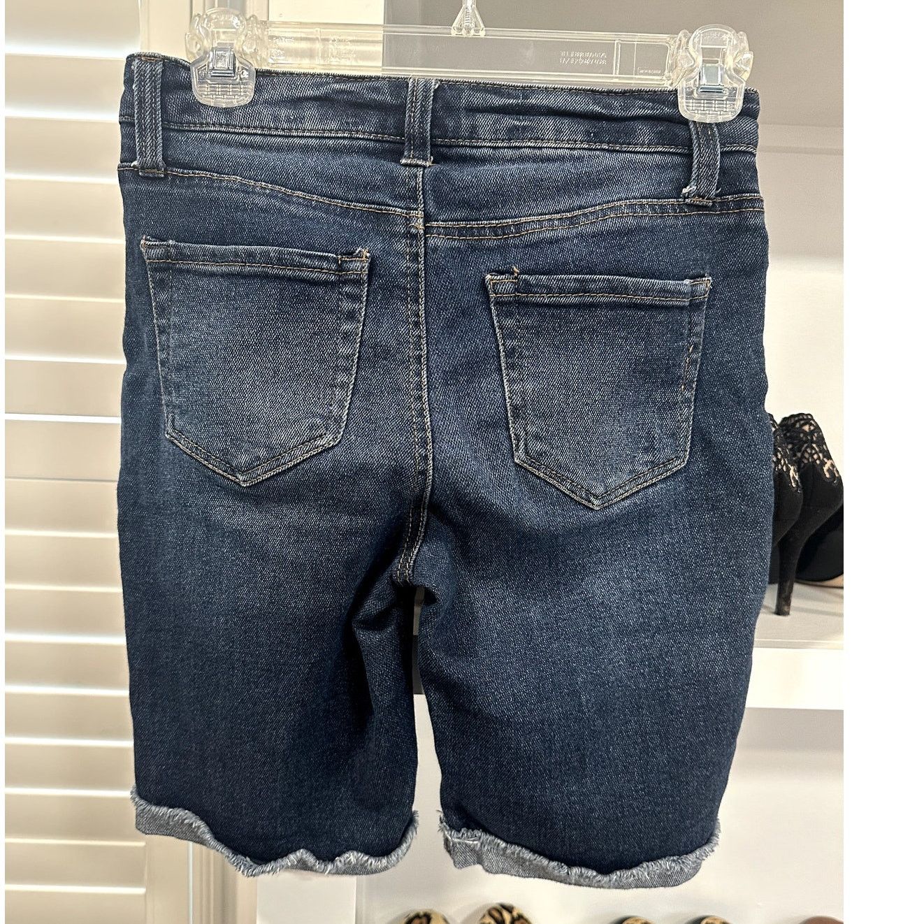 Other Vanilla Star Juniors Distressed Denim Burmuda Shorts 26/3 Size 26" / US 2 / IT 38 - 4 Thumbnail