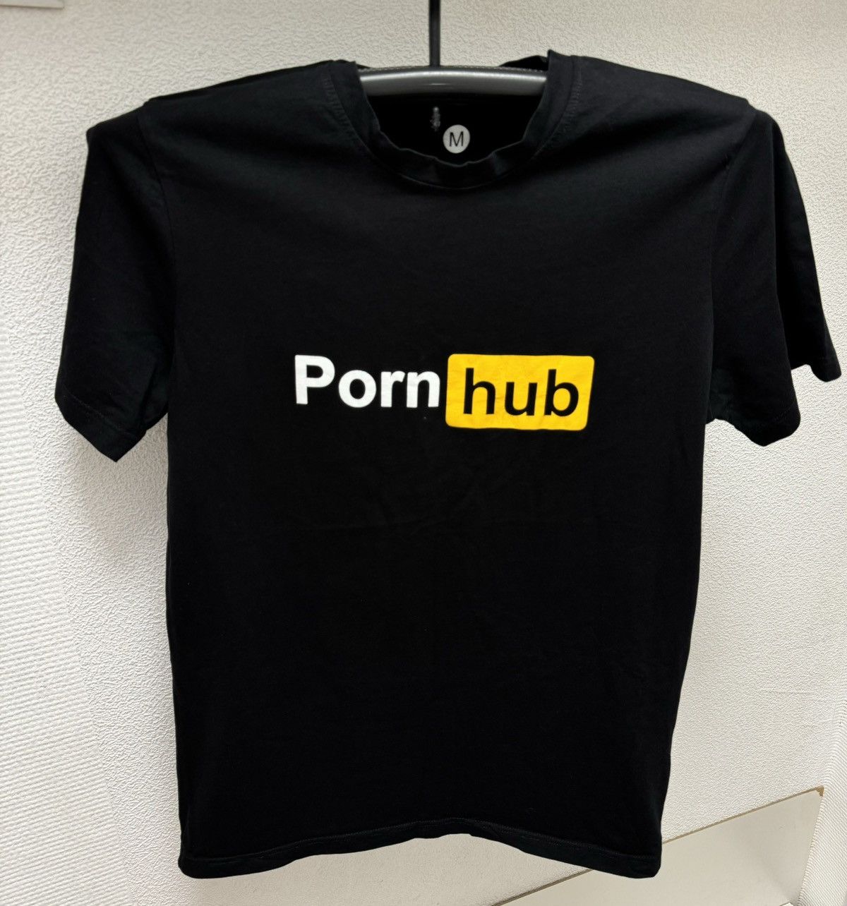 Vintage Pornhub porn hub big logo black t-shirt M sz sex tita boobs Size US M / EU 48-50 / 2 - 3 Thumbnail