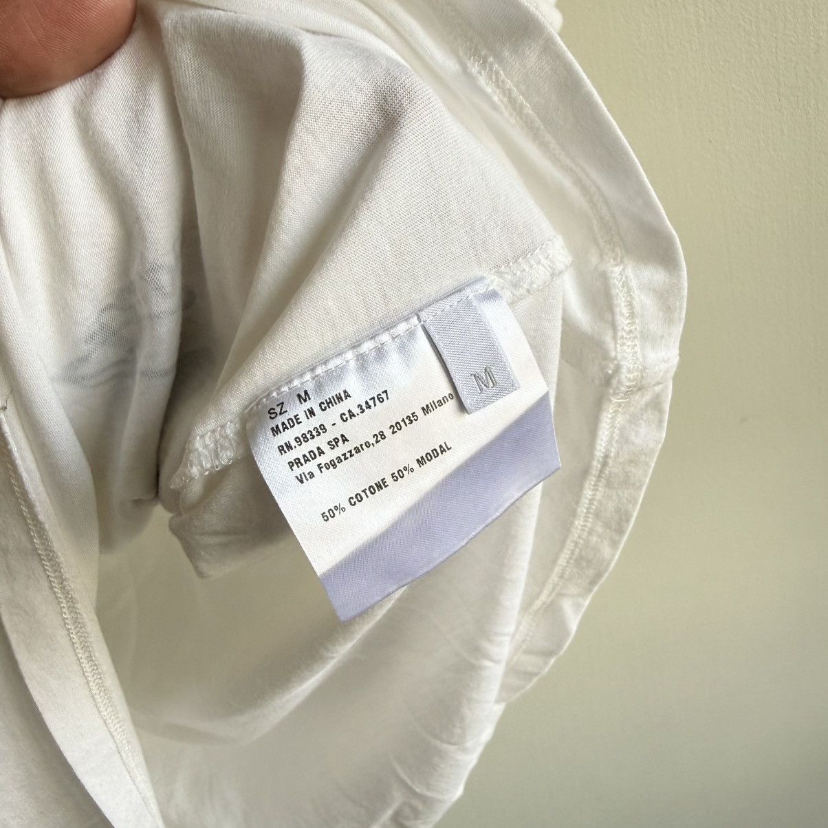 Prada Prada luna rossa pirelli Size US M / EU 48-50 / 2 - 4 Thumbnail