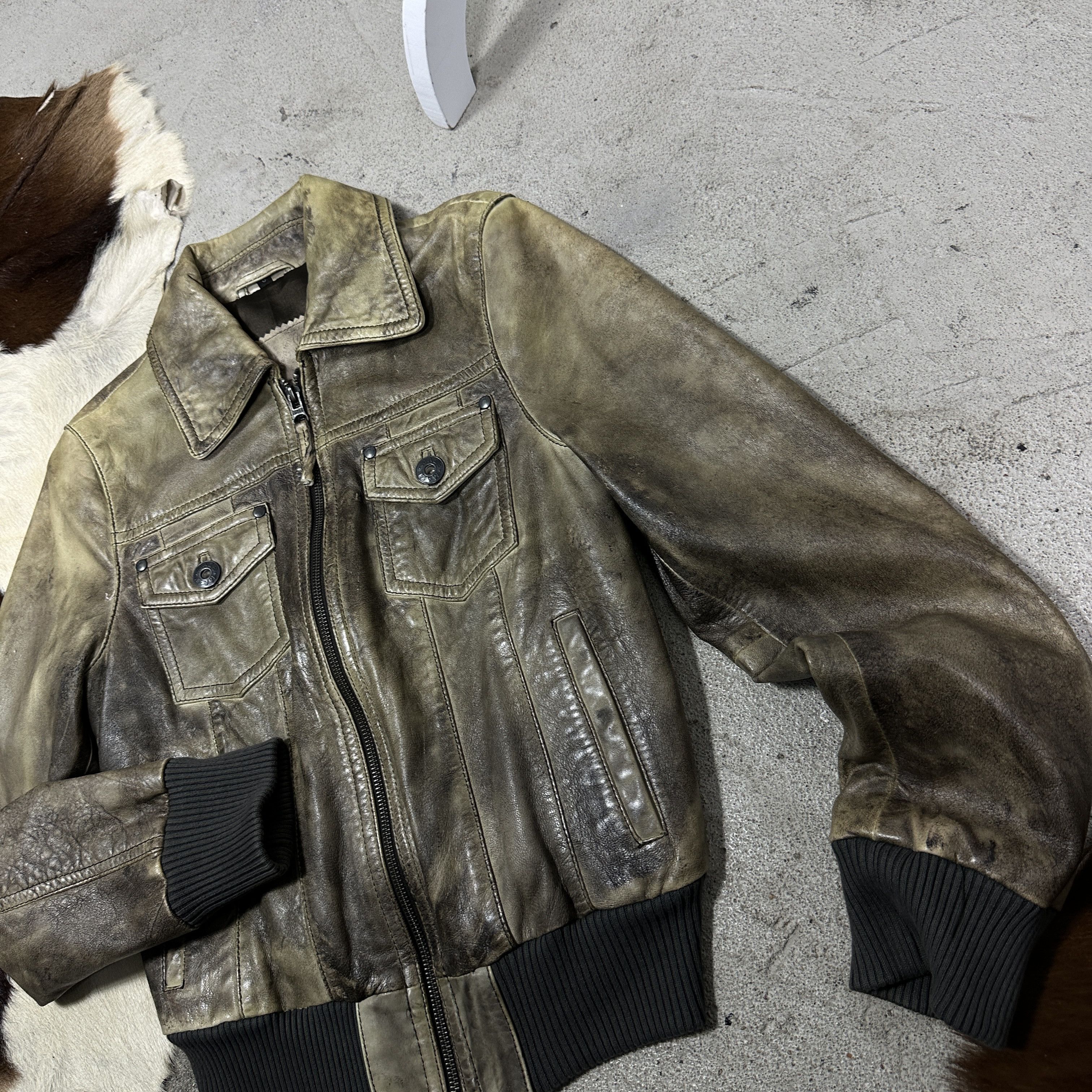 Vintage Vintage Leather Biker Moto Fitted Washed Jacket 00s Size US S / EU 44-46 / 1 - 4 Thumbnail