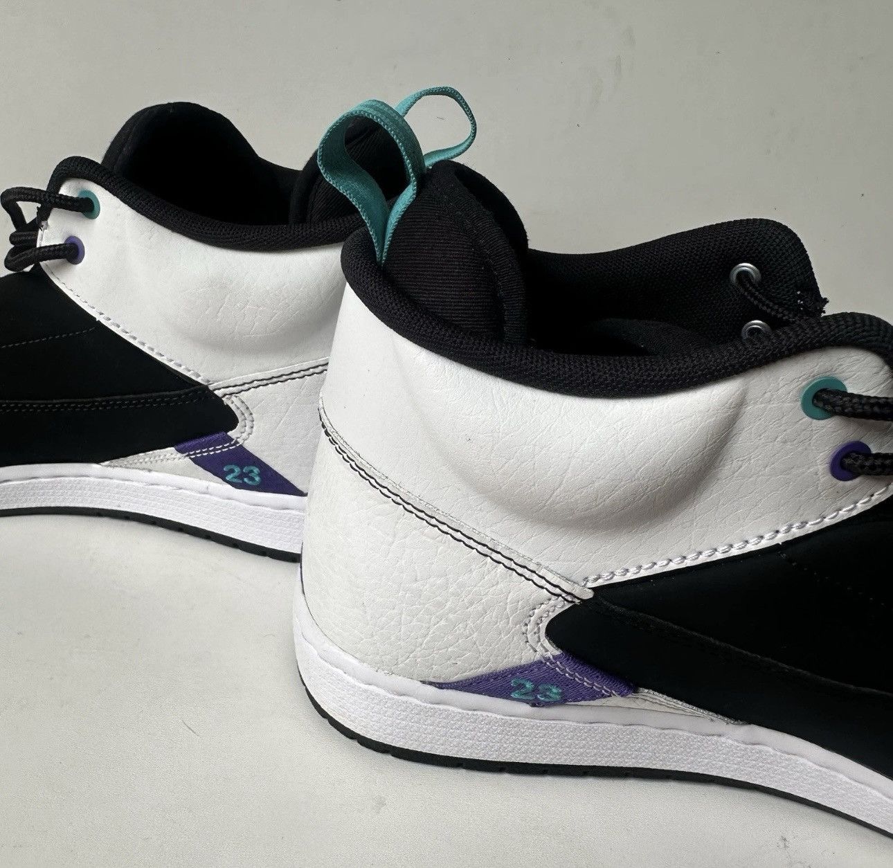 Nike Nike Men's Jordan Fadeaway Black & White Turbo Green Sz 10.5 Size US 10.5 / EU 43-44 - 12 Thumbnail