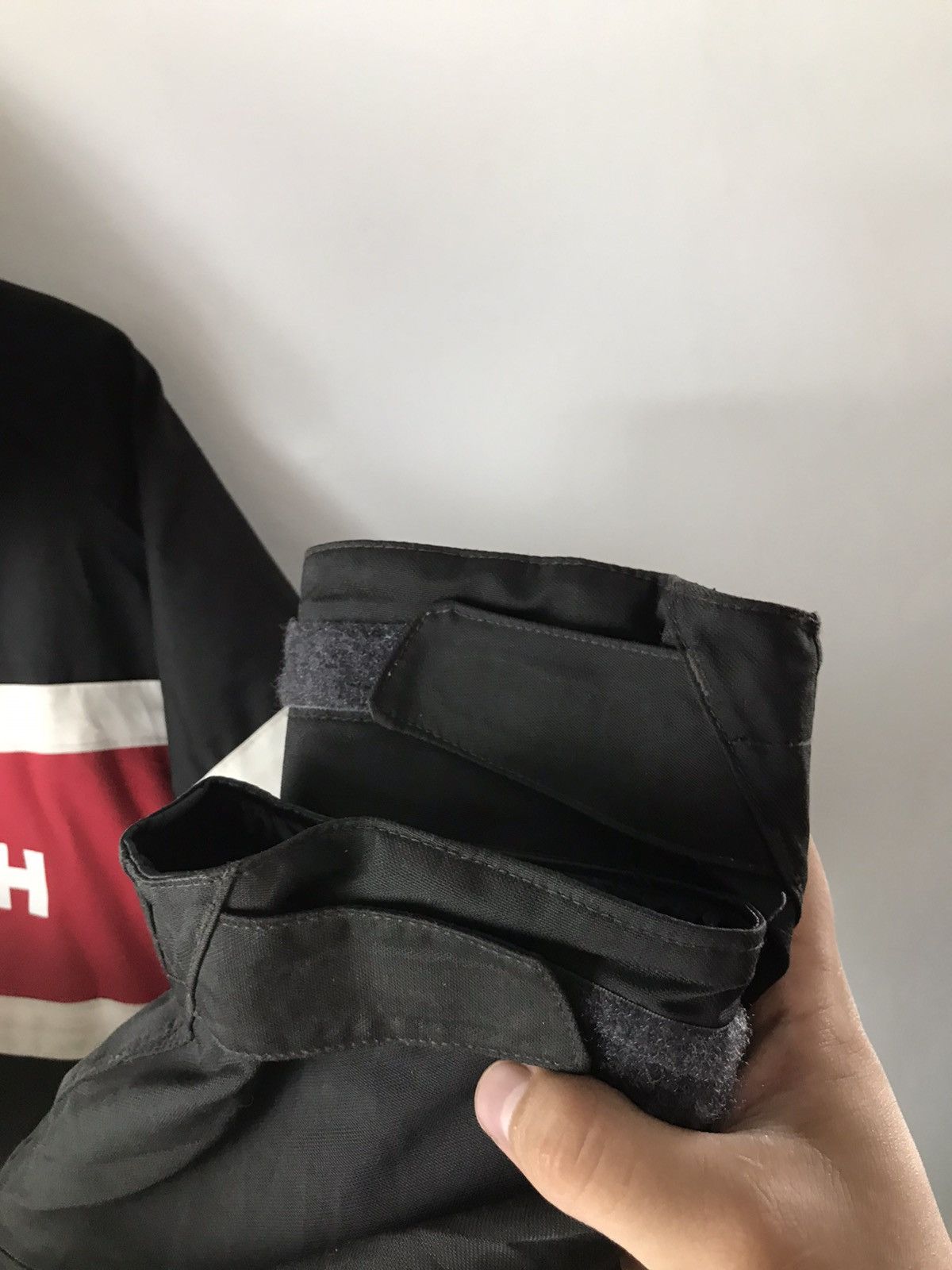 Helly Hansen Helly Hansen Windbreaker,Waterproof Hooded Jacket,Coat Size US L / EU 52-54 / 3 - 9 Thumbnail