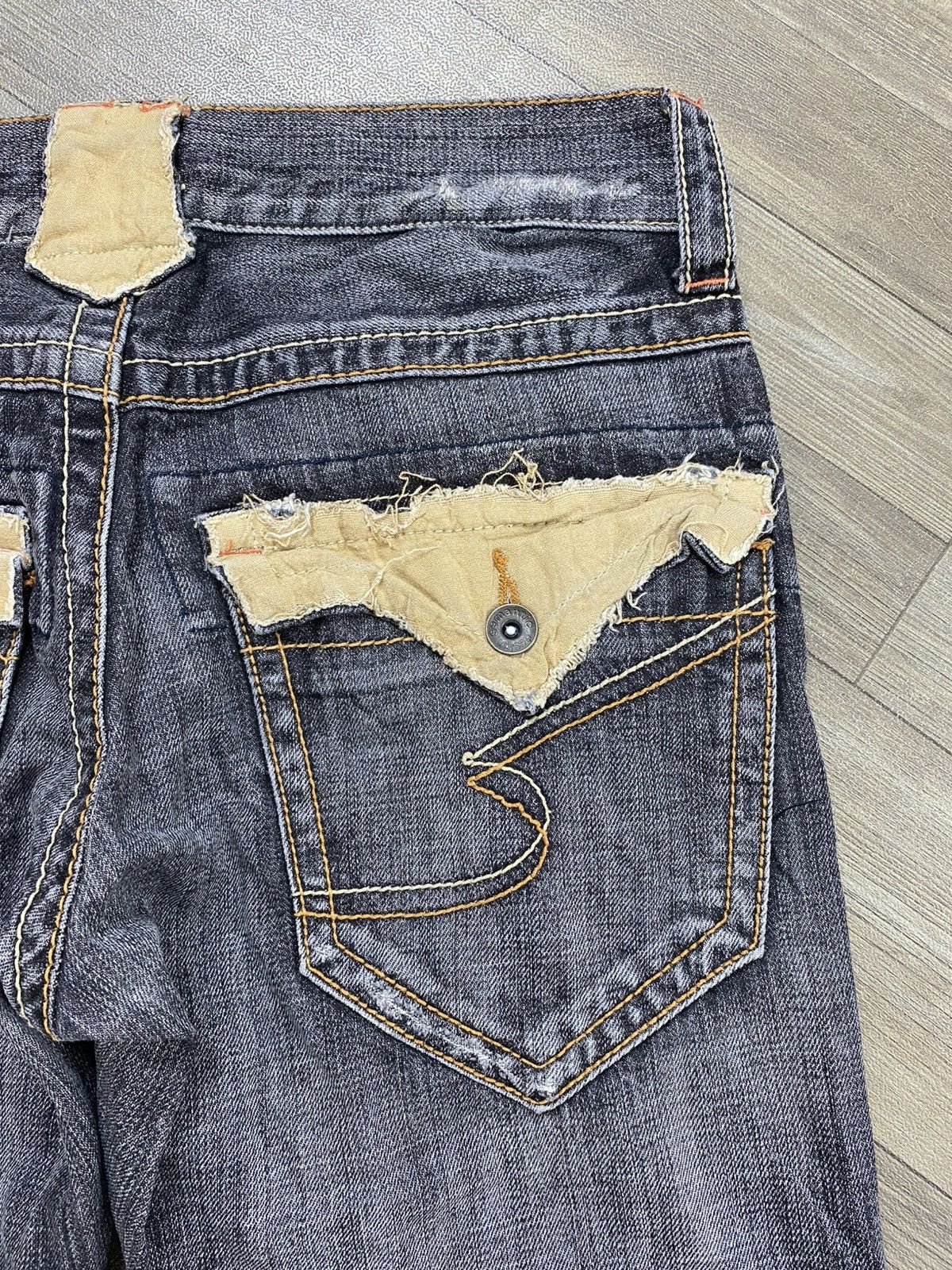 semanticdesign Y2K Semanticdesign Distressed Punk Lgb Flared Jeans BootCut Size US 31 - 17 Thumbnail