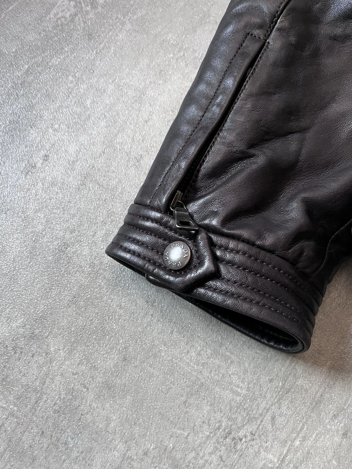 Prada Prada A/W 2007 biker brown leather jacket Size US L / EU 52-54 / 3 - 9 Thumbnail