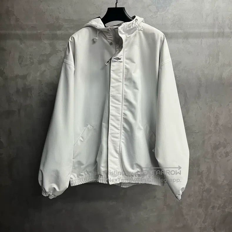 Balenciaga Balenciaga White Solid Zipper Hooded Long Sleeve Size US M / EU 48-50 / 2 - 1 Thumbnail