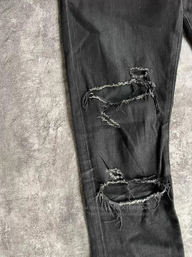 Saint Laurent Paris Saint Laurent Paris Cut and Ripped Destroyed Distressed De Size US 30 / EU 46 - 4 Thumbnail
