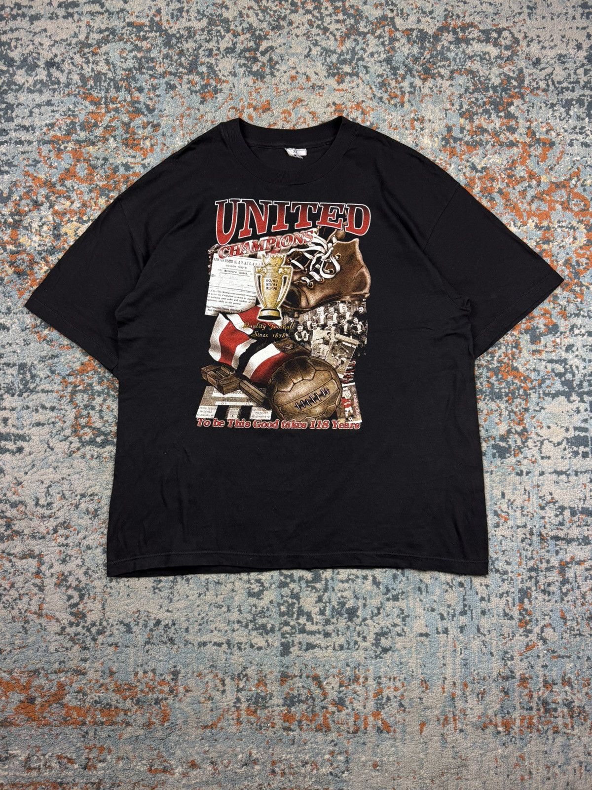Vintage Vintage 1996 Manchester United champions 1996 graphic tee Size US XL / EU 56 / 4 - 1 Thumbnail