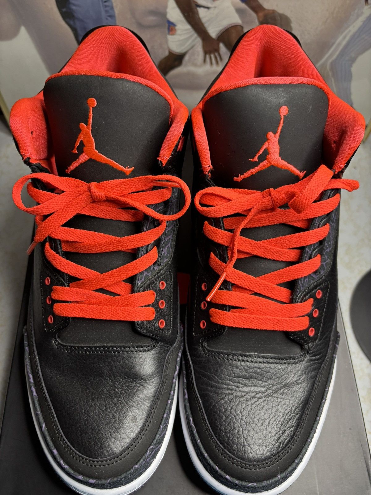 Jordan Brand Air Jordan 3 Retro OG crimson Size US 13 / EU 46 - 2 Thumbnail
