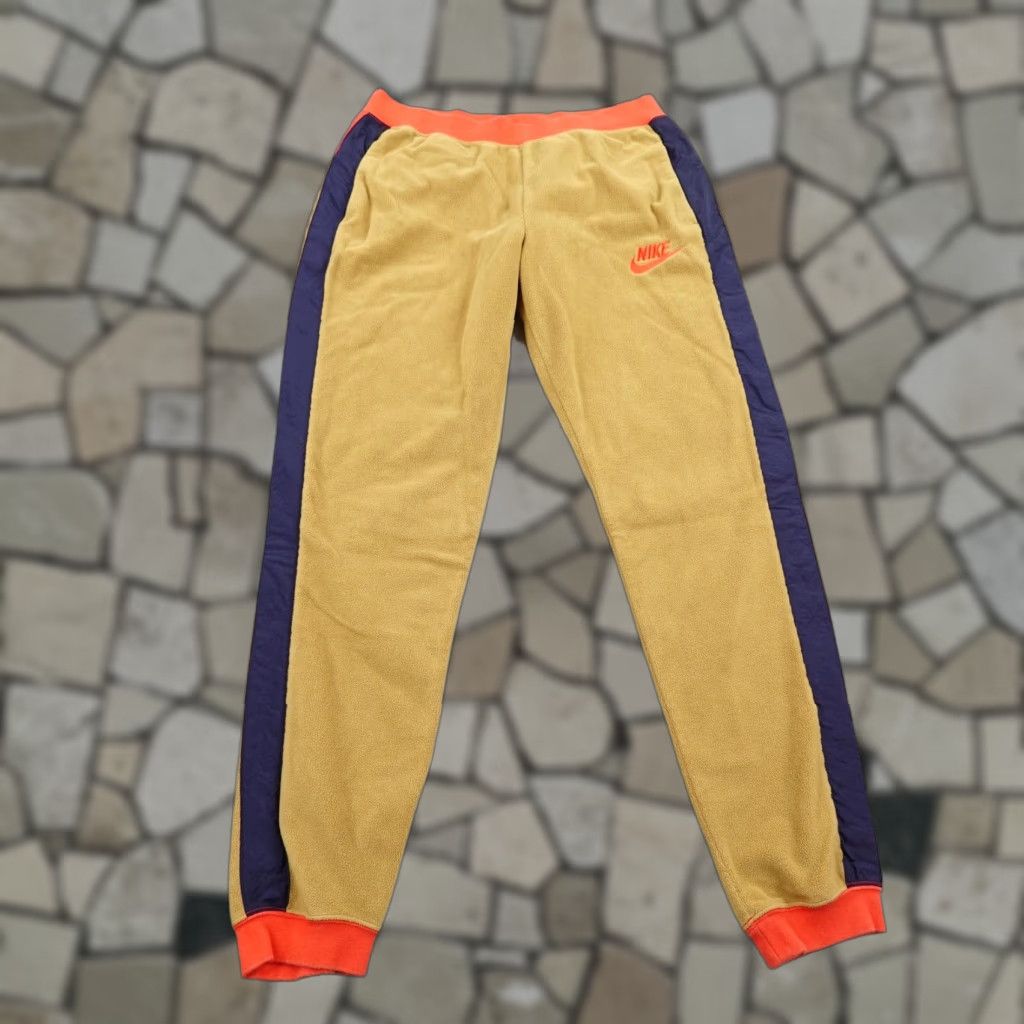 Nike Nike Pants Womens M Beige Orange Blue NSW Polar Tracksuit Fleece Joggers Size 32" / US 10 / IT 46 - 1 Thumbnail