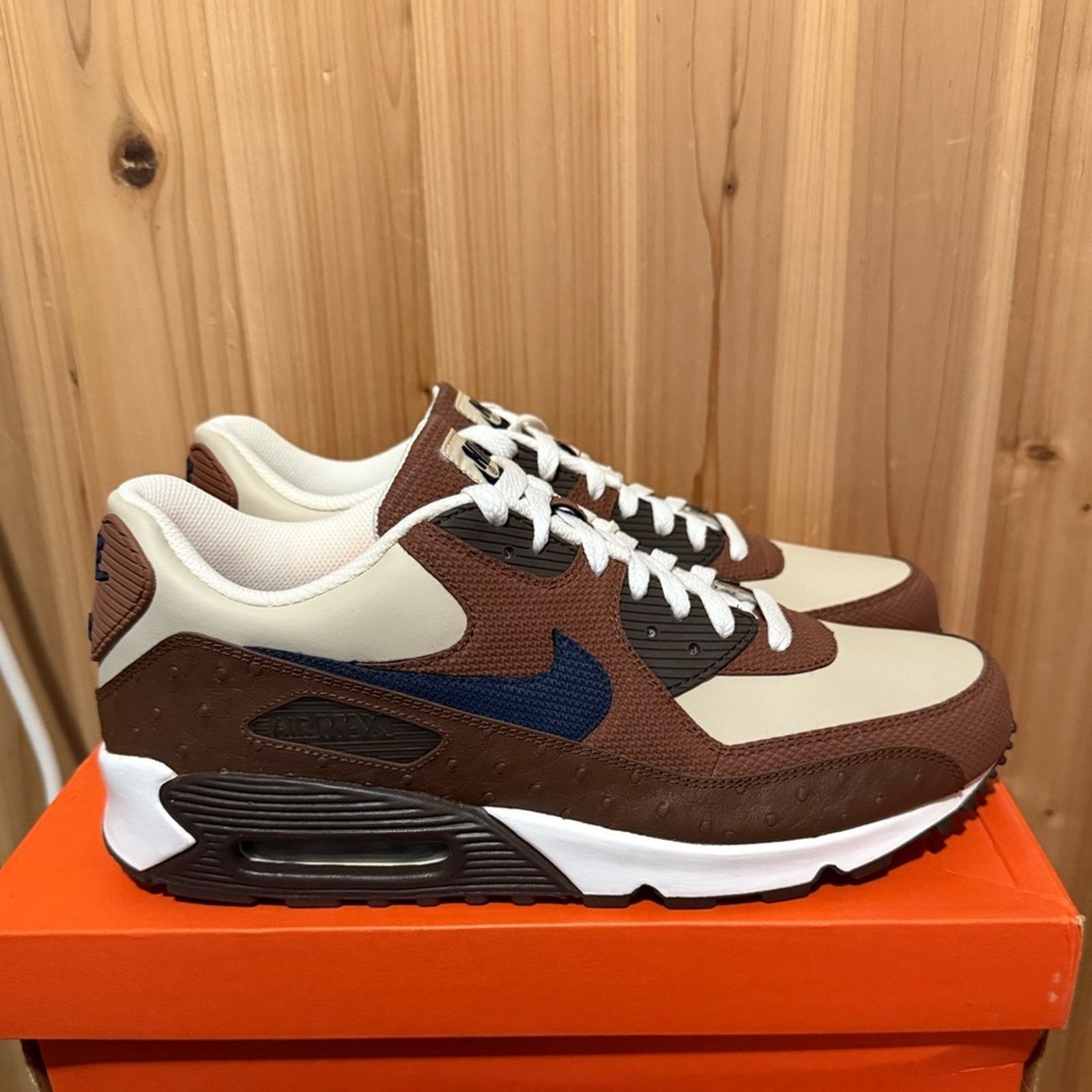Nike 2007 Nike Air Max 90 Leather ‘Rustic Midnight Navy-Sanddrift Size US 11 / EU 44 - 9 Thumbnail
