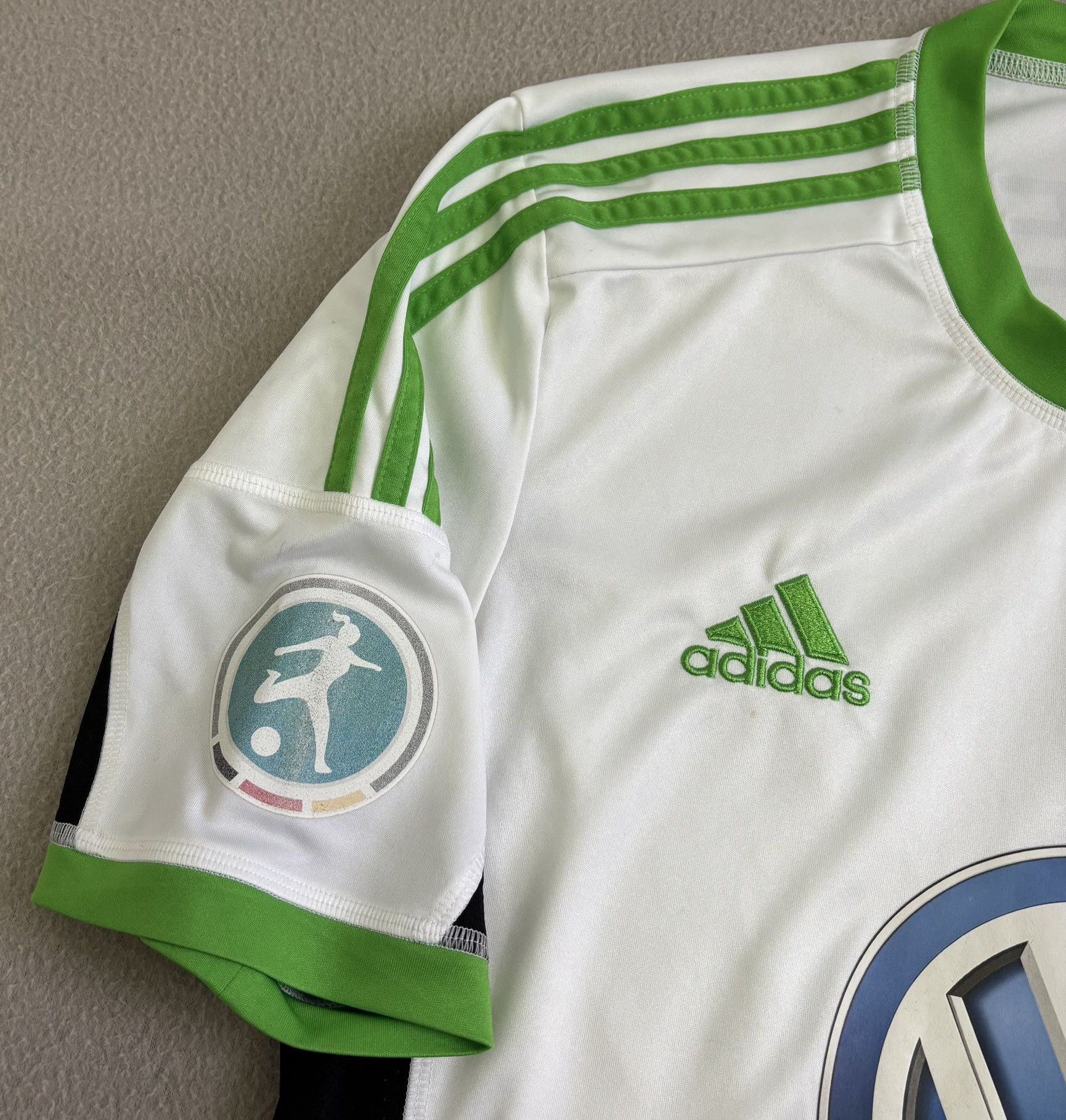 Adidas VfL Wolfsburg 2013/2014 Pohlers #26 Adidas Player Issue Size US S / EU 44-46 / 1 - 7 Thumbnail