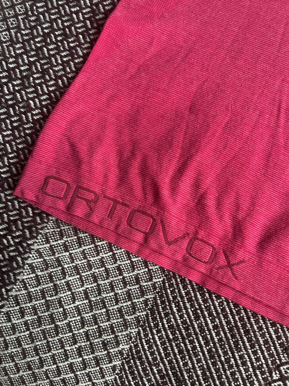 ORTOVOX Ortovox Pink Short Sleeve Tee Women Outdoor Size S Trecking Size S / US 4 / IT 40 - 3 Thumbnail