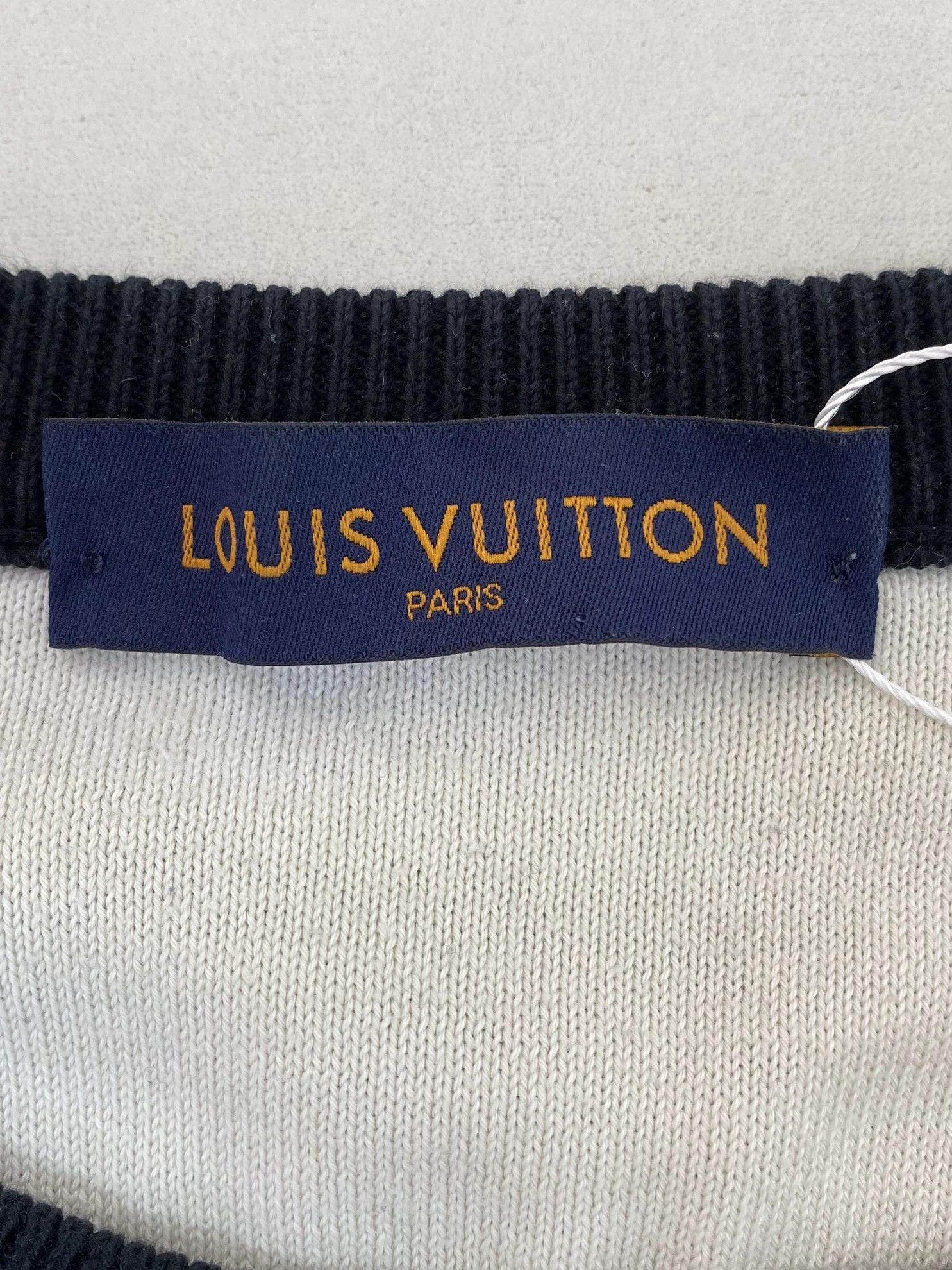 Louis Vuitton Louis Vuitton Black All Over Logo Knit Top M Size US M / EU 48-50 / 2 - 7 Thumbnail