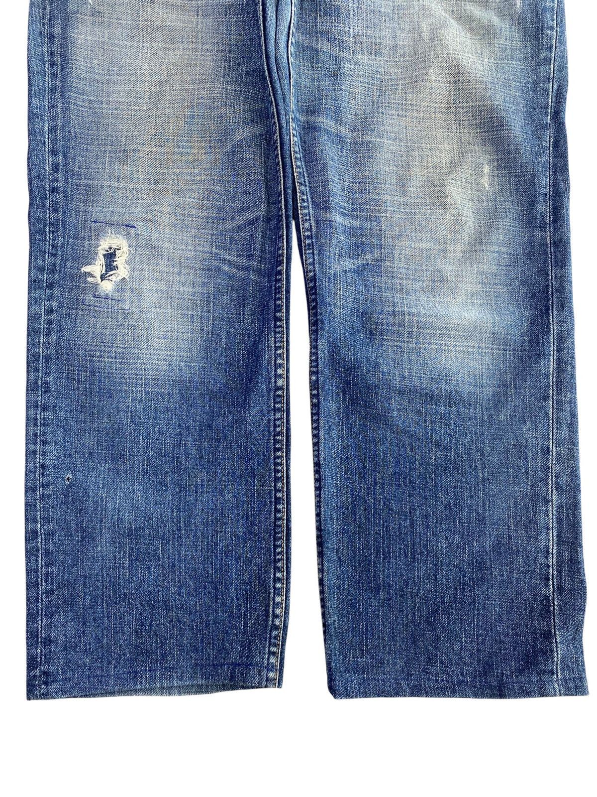 Levi's Levi’s Ripped Faded Wash Style Loose Jeans Size US 36 / EU 52 - 9 Thumbnail